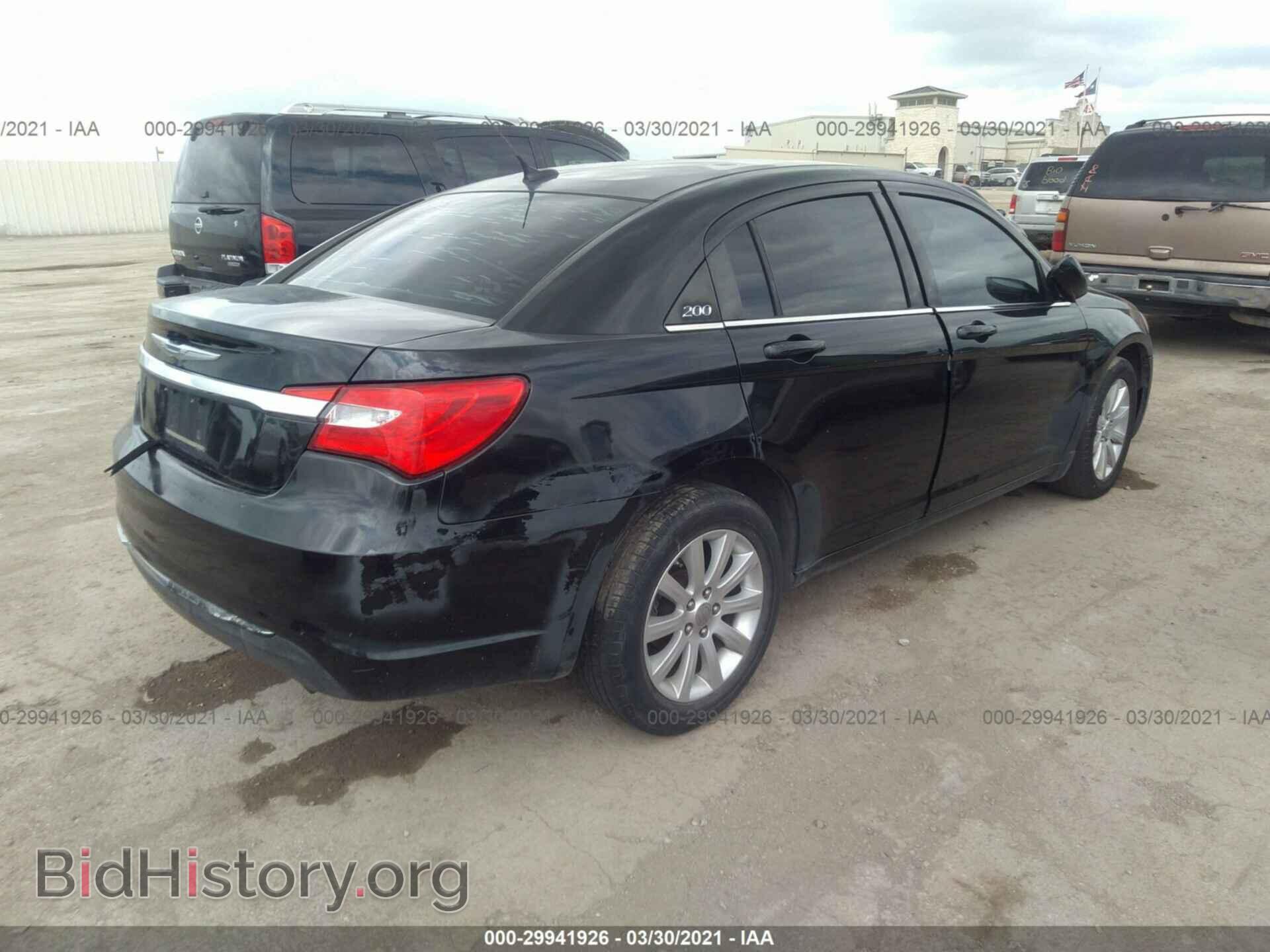 2013 CHRYSLER 200 - VIN: 1C3CCBBB4DN551186 - Фото 4