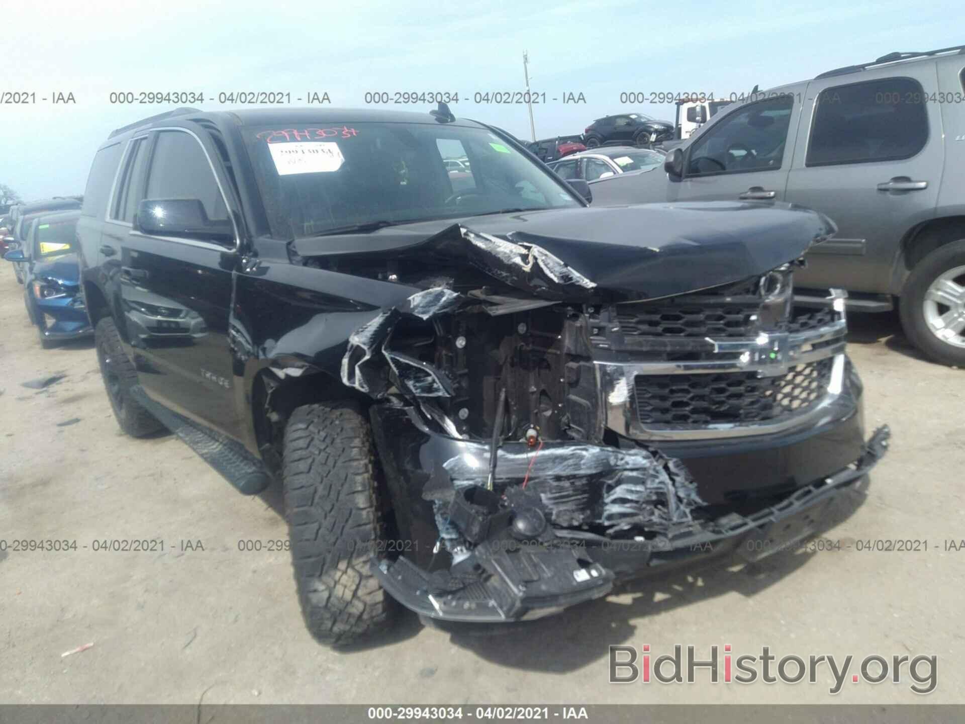 Photo 1GNSCAKC7LR297241 - CHEVROLET TAHOE 2020