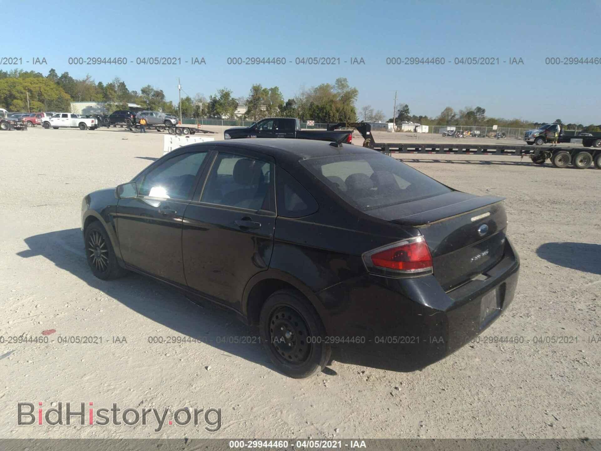 2011 FORD FOCUS - VIN: 1FAHP3GN0BW136801 - Фото 3