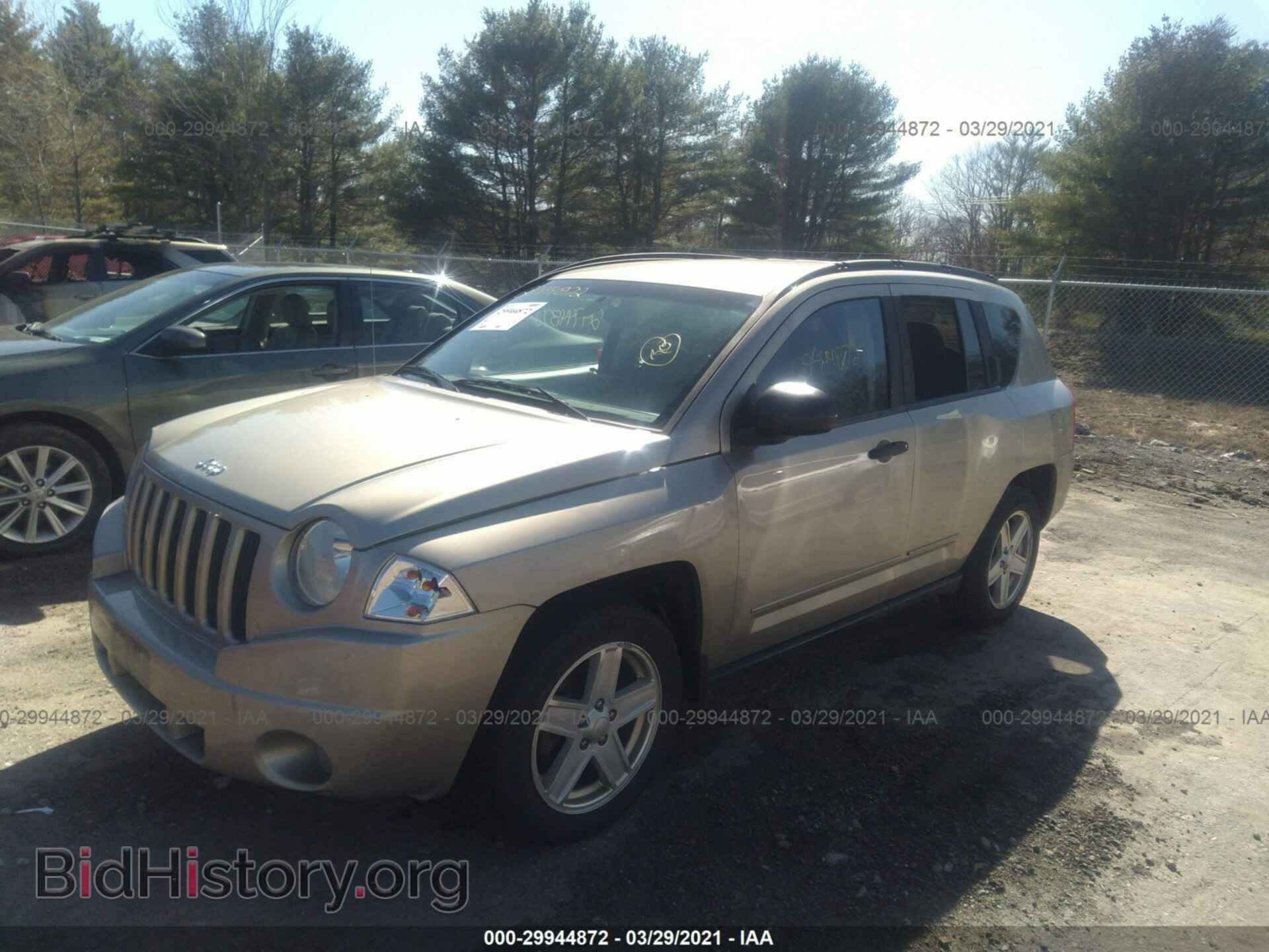 2009 JEEP COMPASS - VIN: 1J4FF47B69D207905 - Фото 2