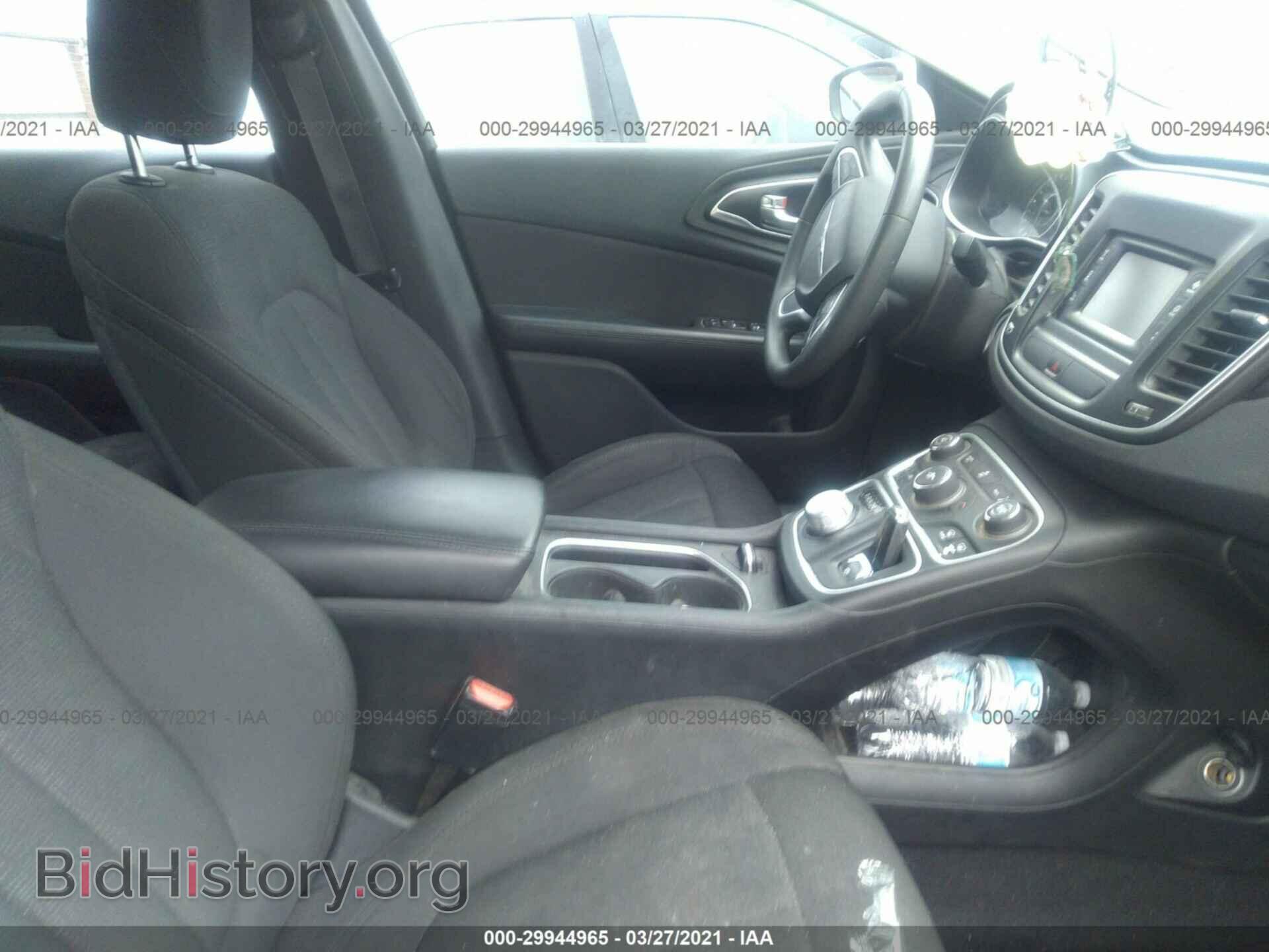 2016 CHRYSLER 200 - VIN: 1C3CCCAB5GN156509 - Фото 5