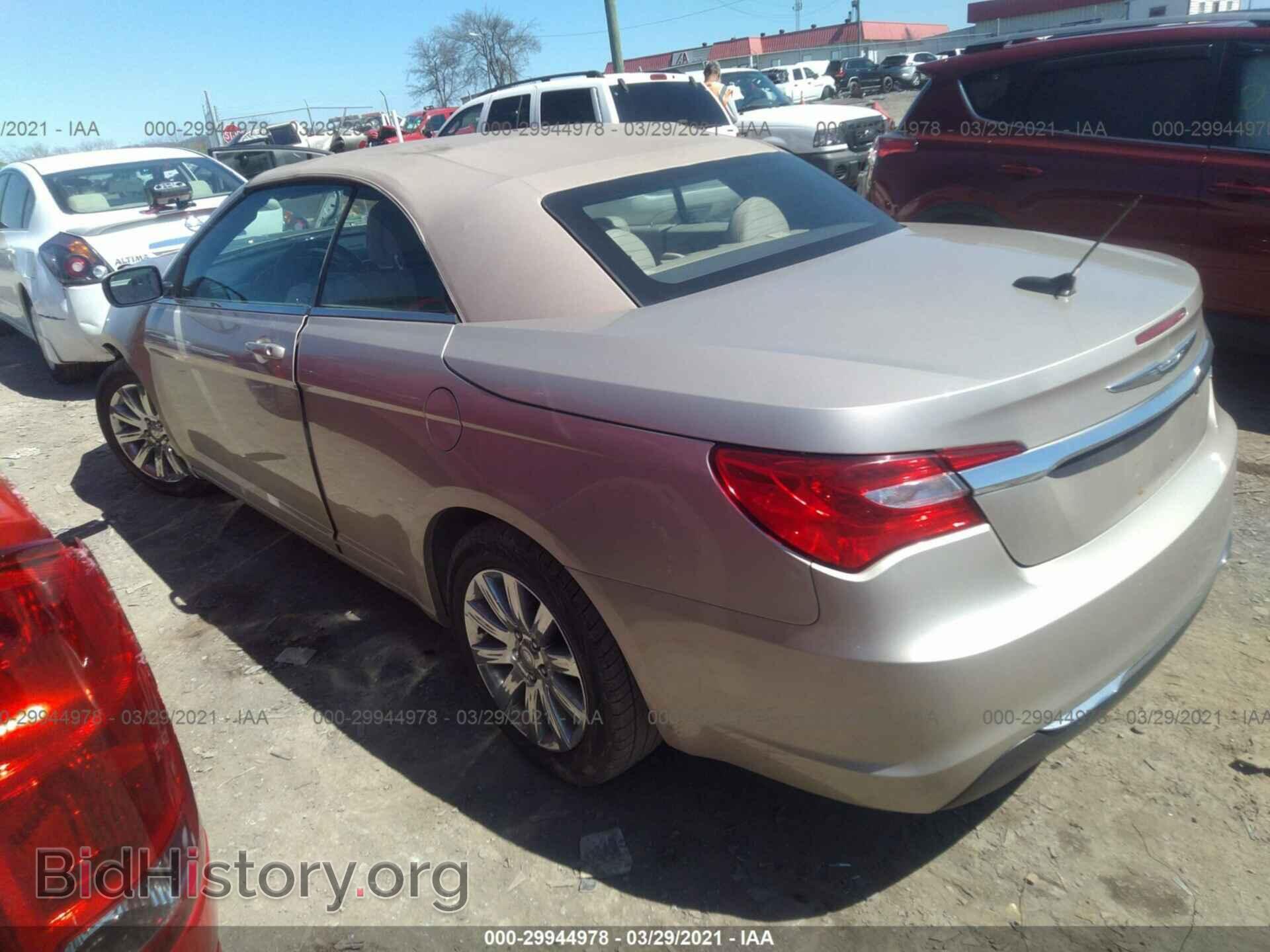 2013 CHRYSLER 200 - VIN: 1C3BCBEB5DN559675 - Фото 3