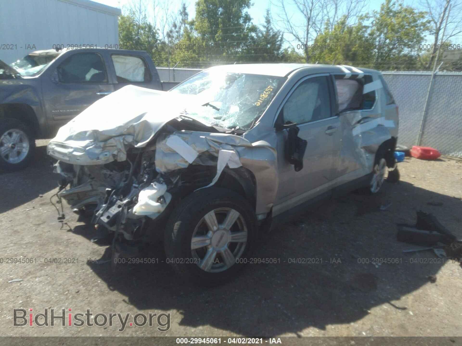2014 GMC TERRAIN - VIN: 2GKALMEK3E6282943 - Photo 2