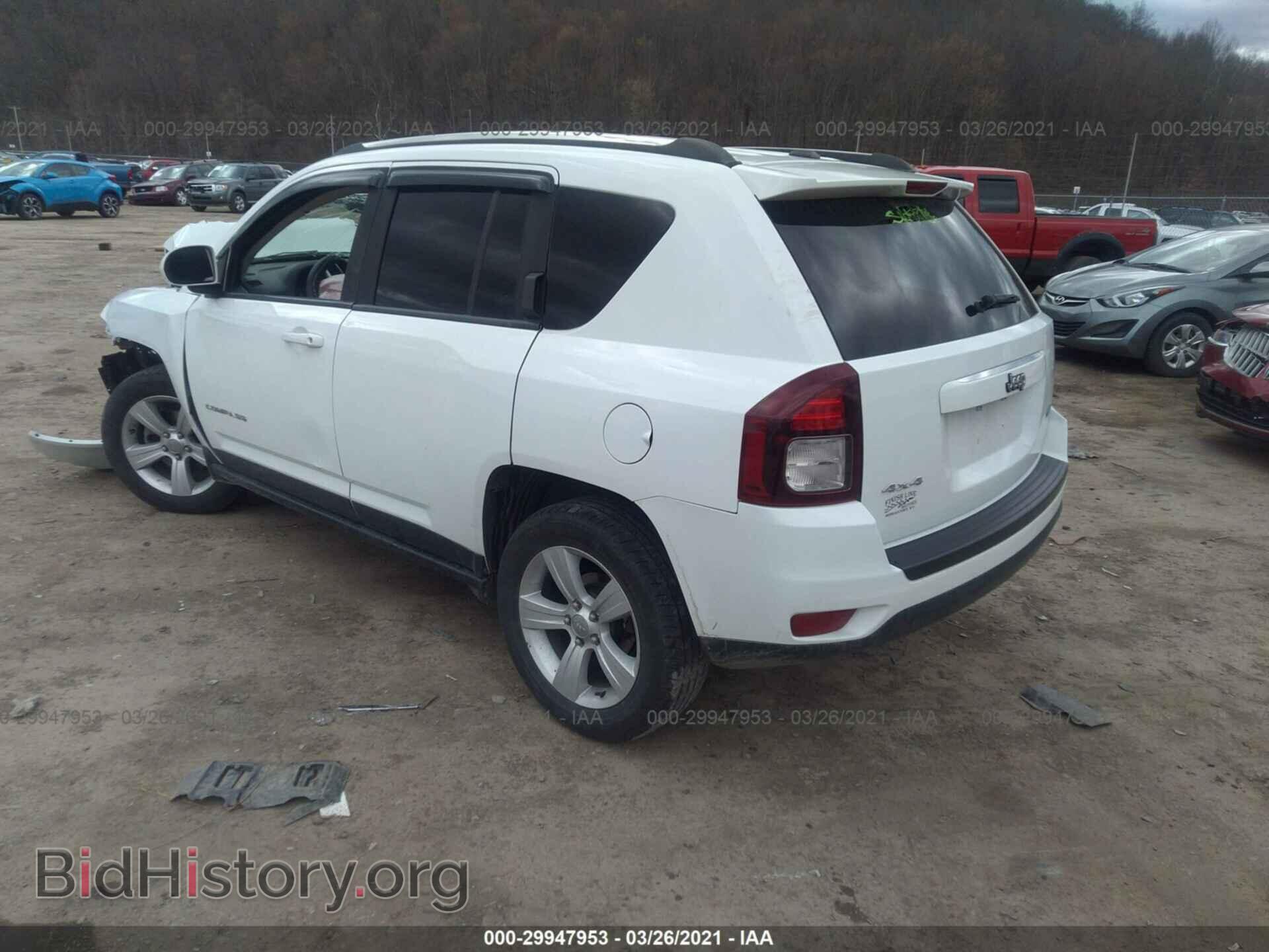 2015 JEEP COMPASS - VIN: 1C4NJDEB0FD105806 - Photo 3