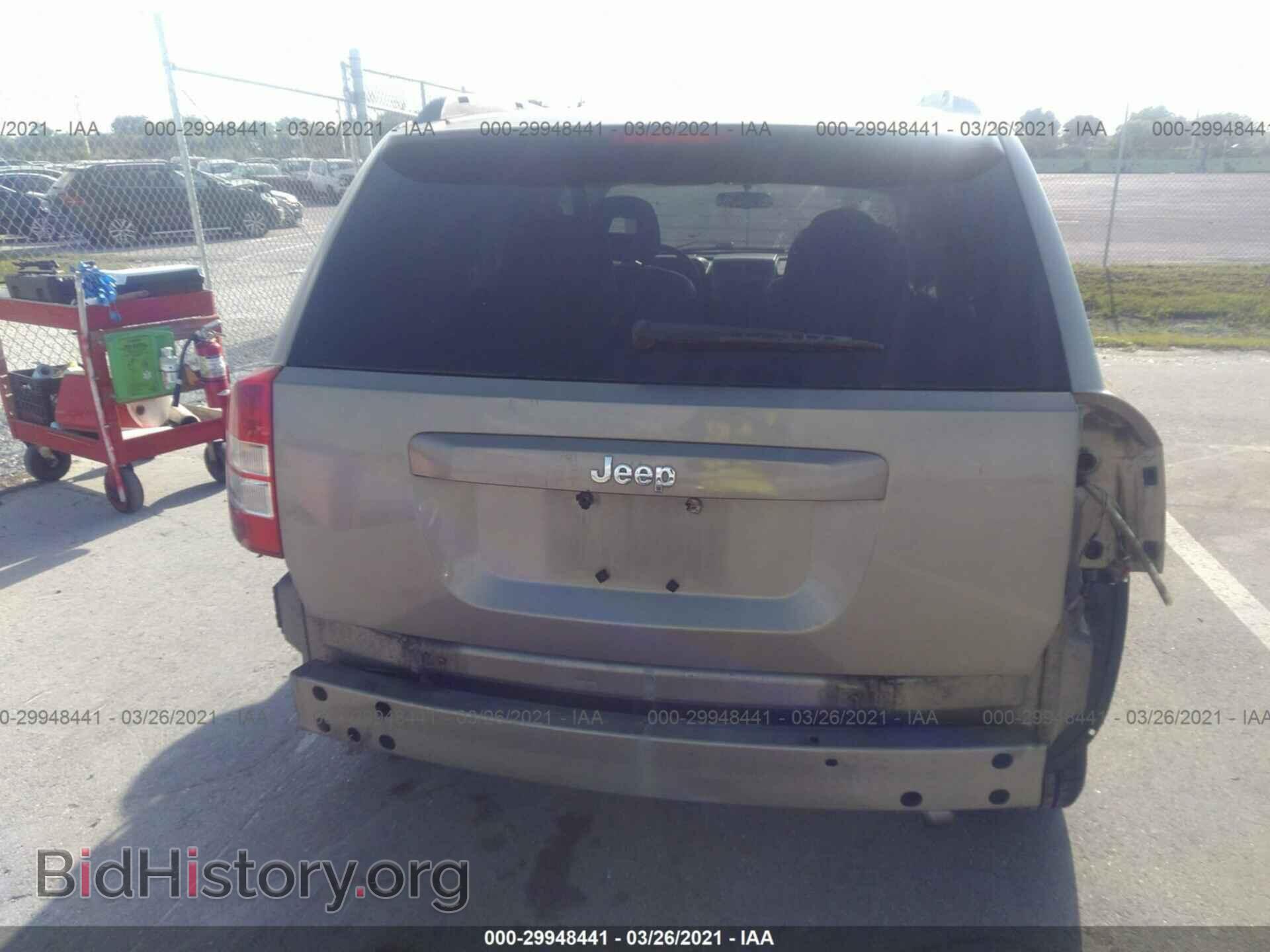 2008 JEEP COMPASS - VIN: 1J8FT47028D558167 - Фото 6