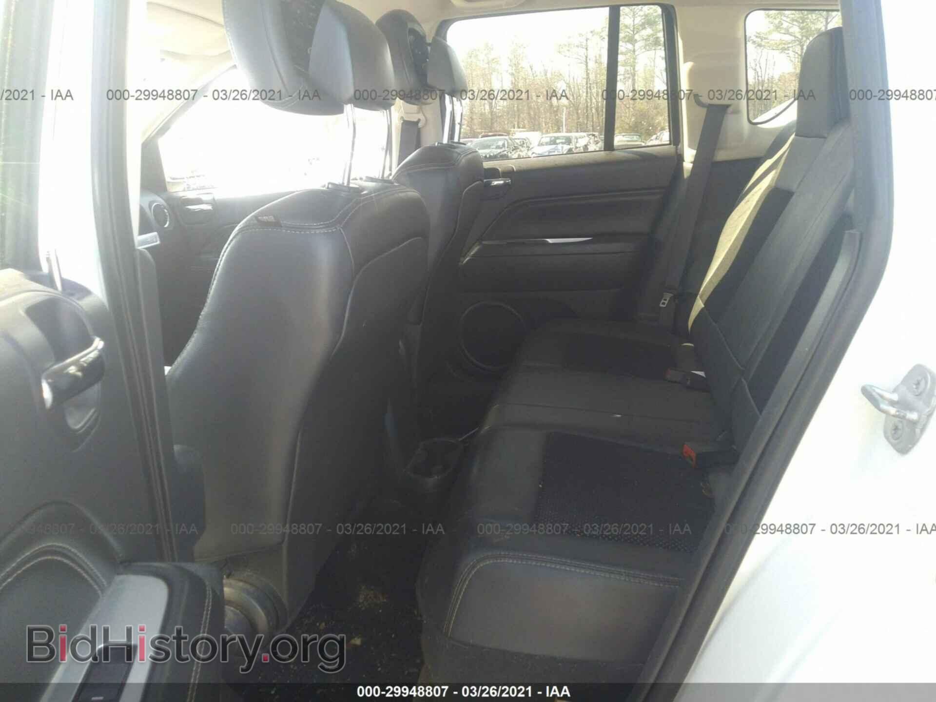 2014 JEEP COMPASS - VIN: 1C4NJDEB7ED762228 - Photo 8