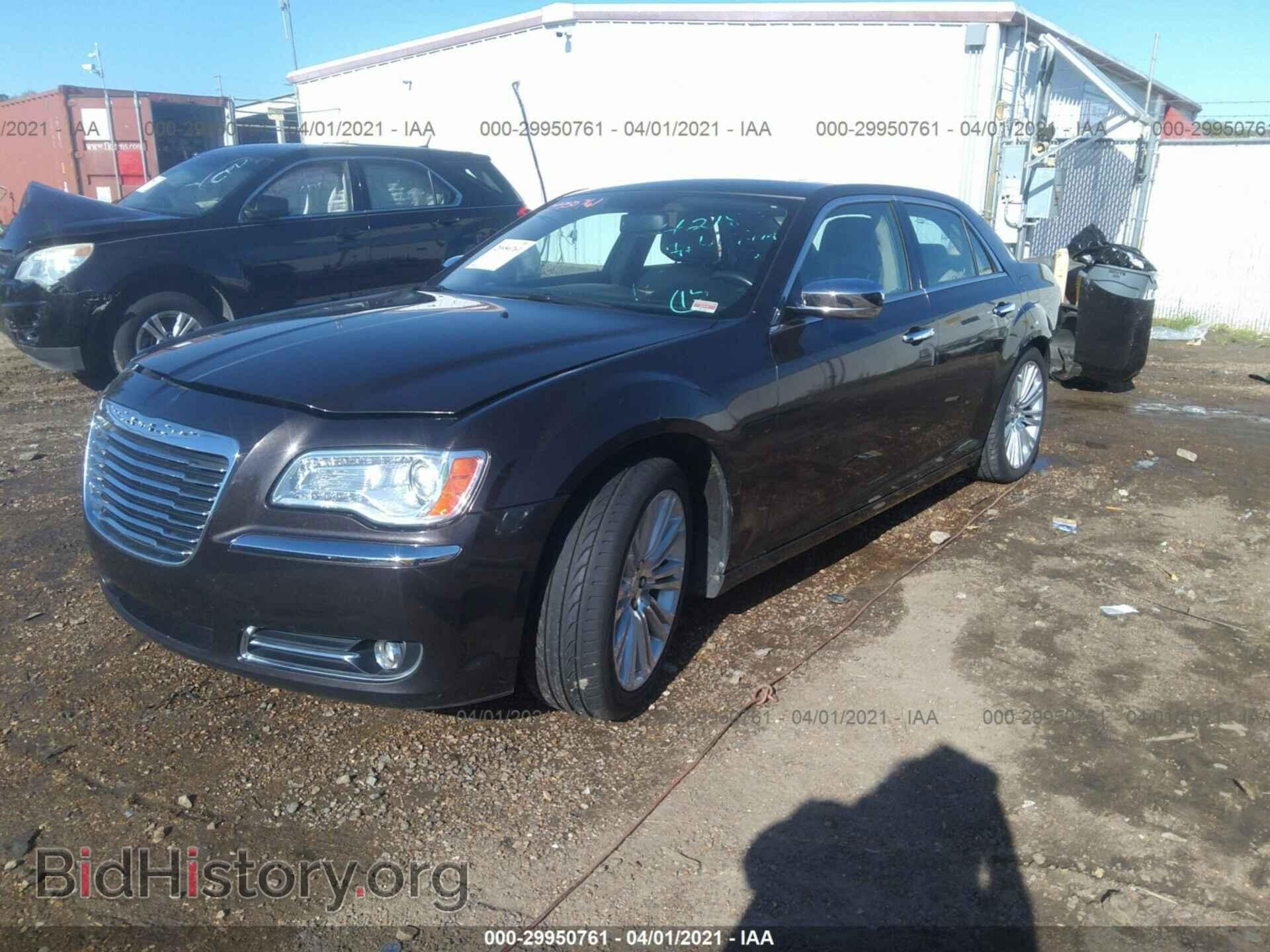 2012 CHRYSLER 300 - VIN: 2C3CCACG8CH235298 - Фото 2