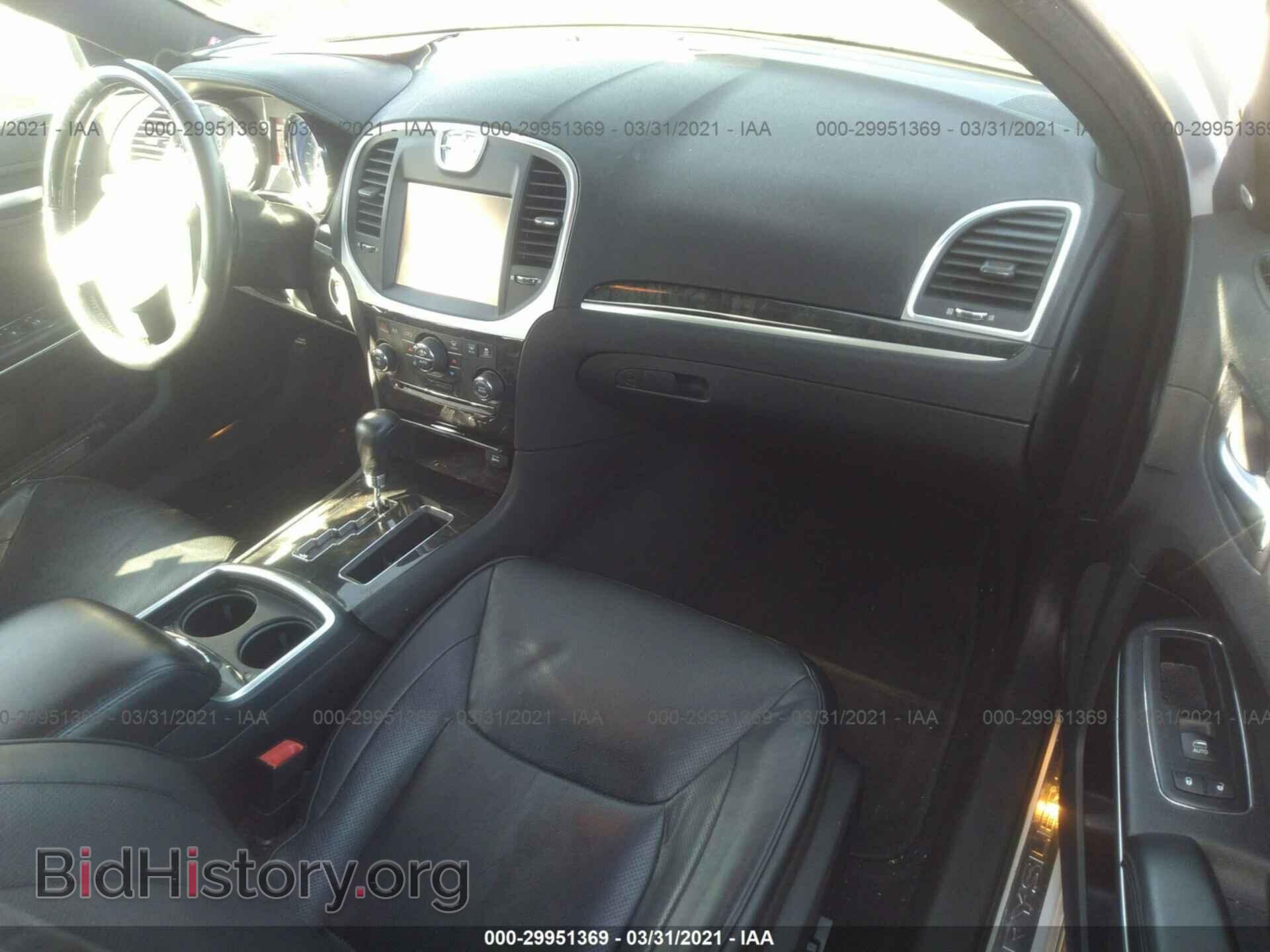 2011 CHRYSLER 300 - VIN: 2C3CA5CG3BH530174 - Фото 5