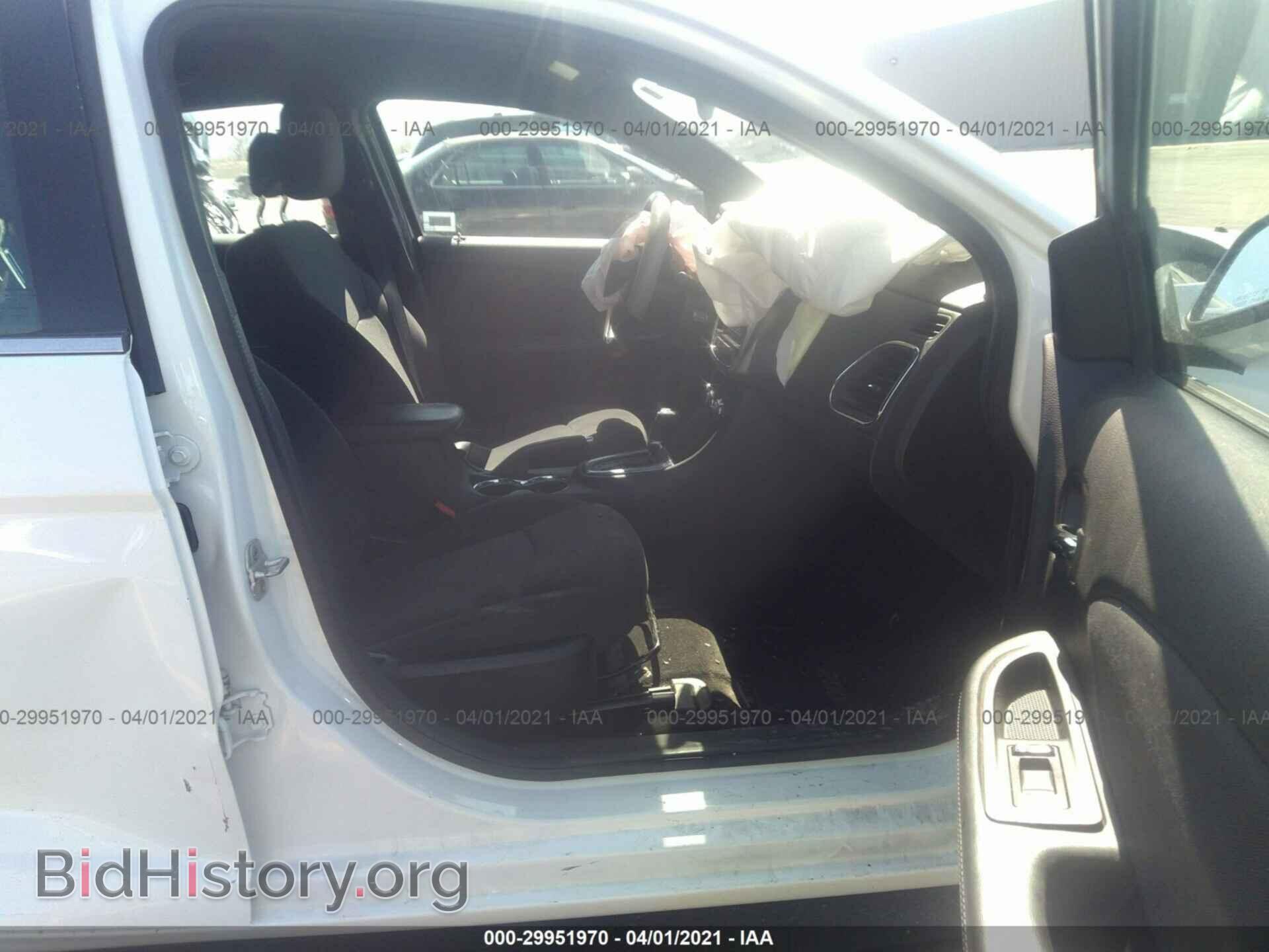 2013 CHRYSLER 200 - VIN: 1C3CCBAB3DN761215 - Фото 5