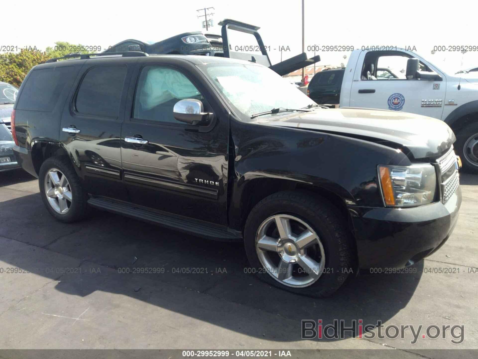 Photo 1GNSCAE08CR261284 - CHEVROLET TAHOE 2012