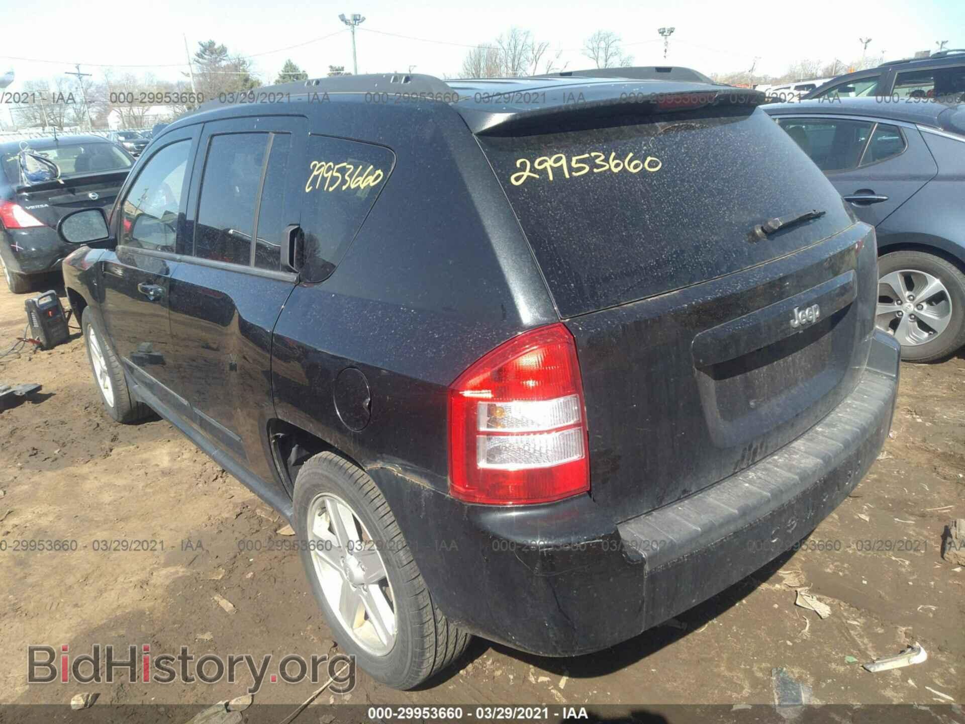 2010 JEEP COMPASS - VIN: 1J4NT4FAXAD506122 - Фото 3
