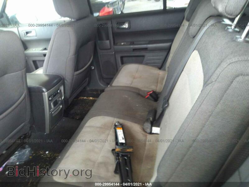 2011 Ford FLEX (VIN 2FMGK5BC6BBD24208) — photo 8 of 11