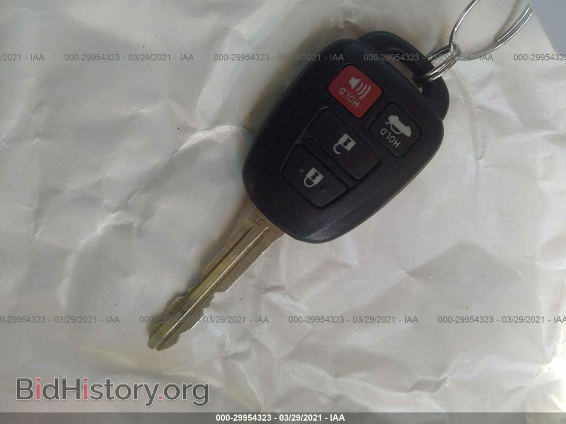 2014 TOYOTA COROLLA - VIN: 2T1BURHE2EC104746 - Photo 11