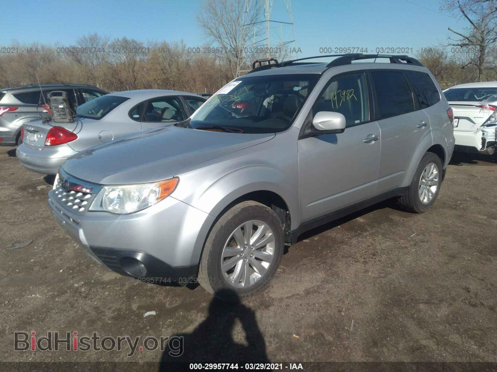 2011 SUBARU FORESTER - VIN: JF2SHAEC4BH730073 - Фото 2