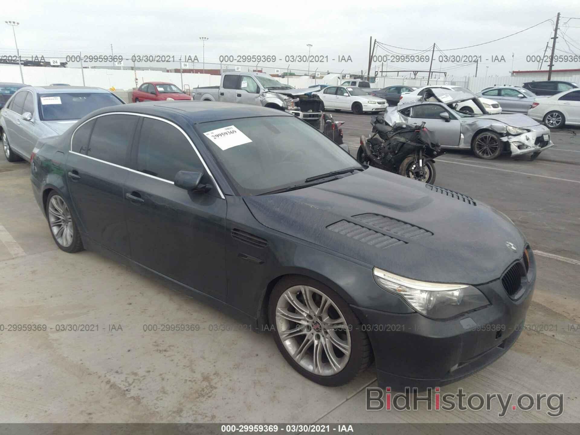 Photo WBANW13528CZ81196 - BMW 5 SERIES 2008