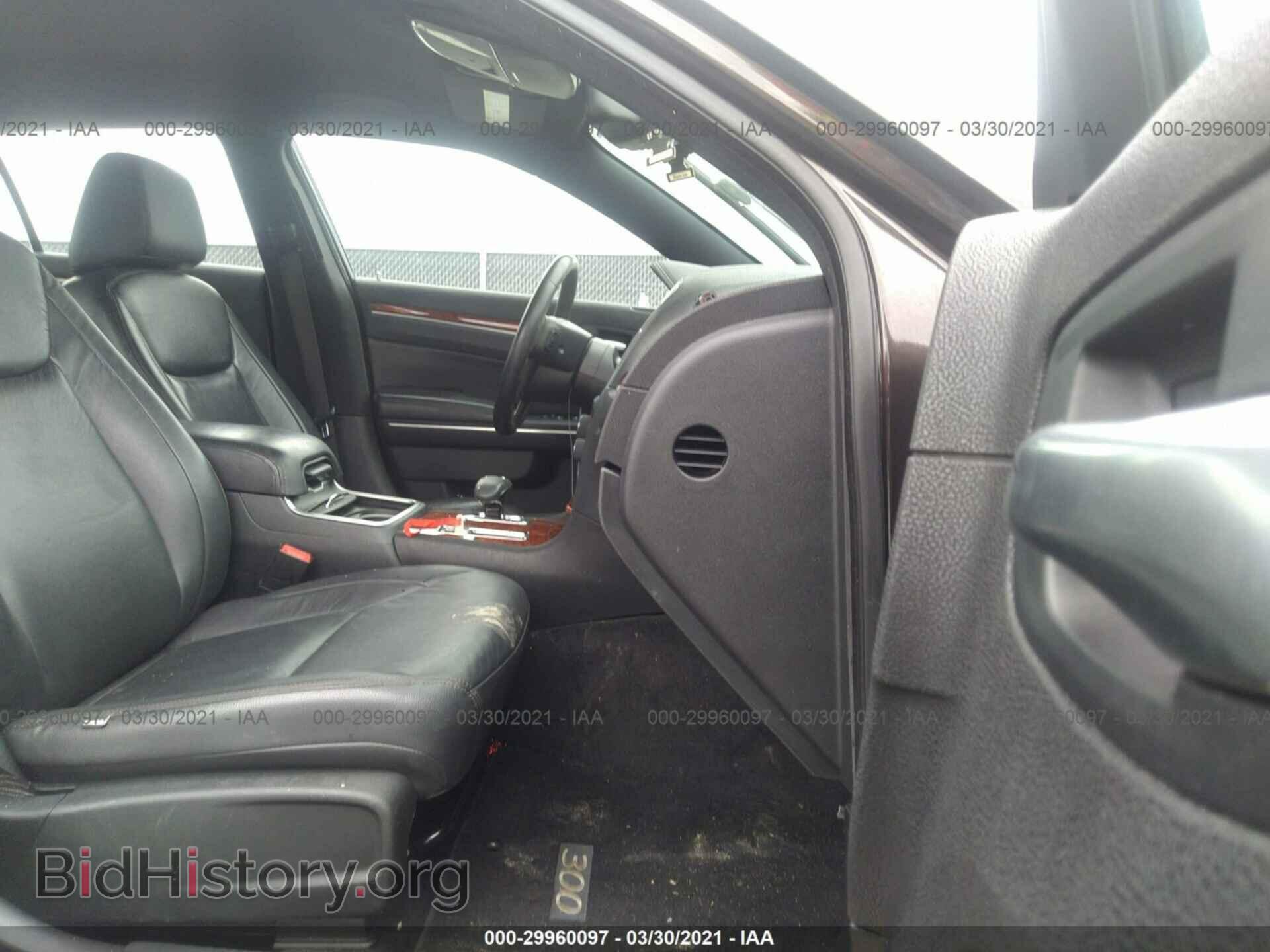 2012 CHRYSLER 300 - VIN: 2C3CCAAG1CH272826 - Фото 5