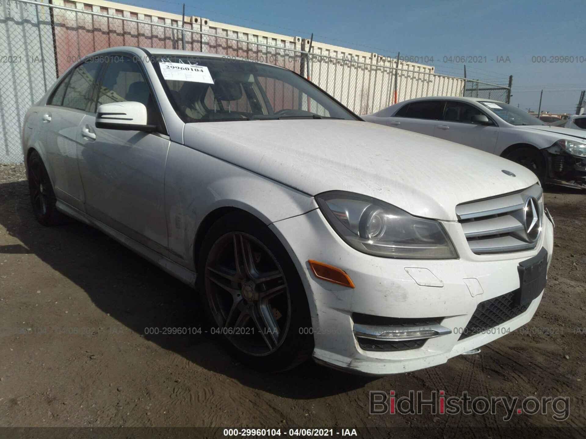 Фотография WDDGF4HB4DA871516 - MERCEDES-BENZ C-CLASS 2013