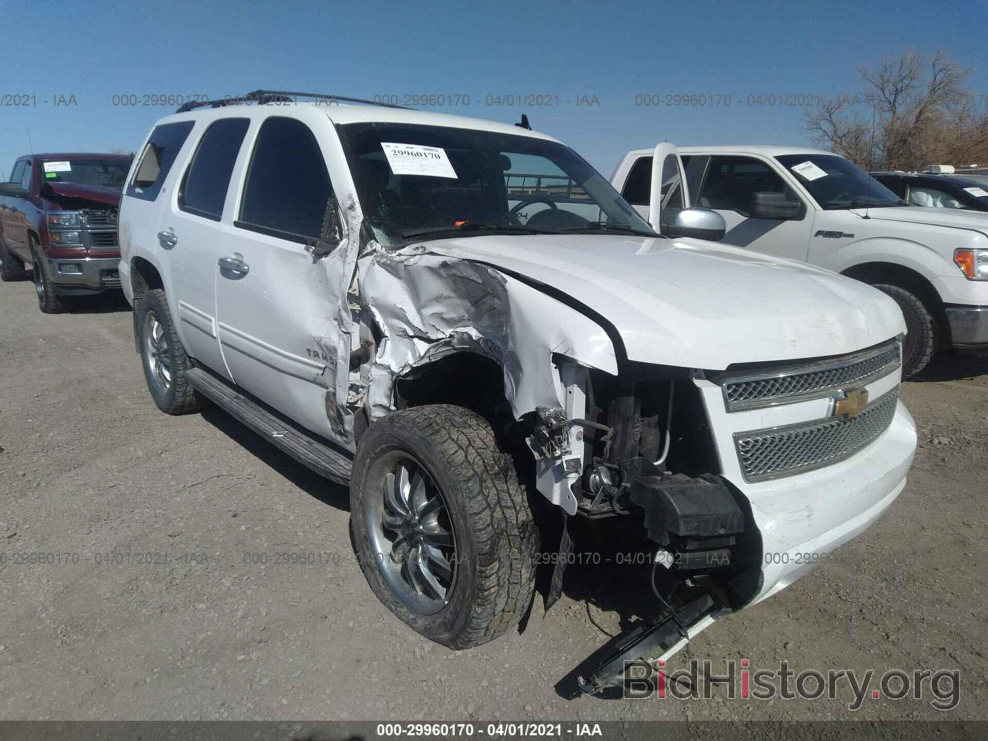 Фотография 1GNSKBE06DR310542 - CHEVROLET TAHOE 2013