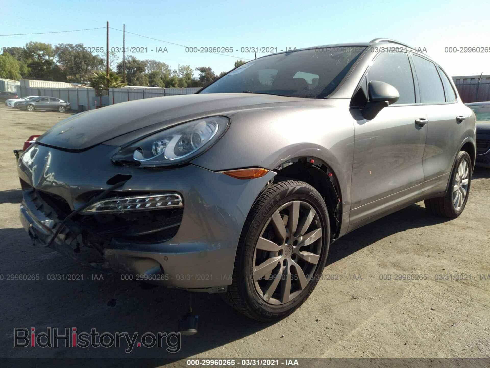 2012 PORSCHE CAYENNE - VIN: WP1AA2A23CLA09547 - Фото 2