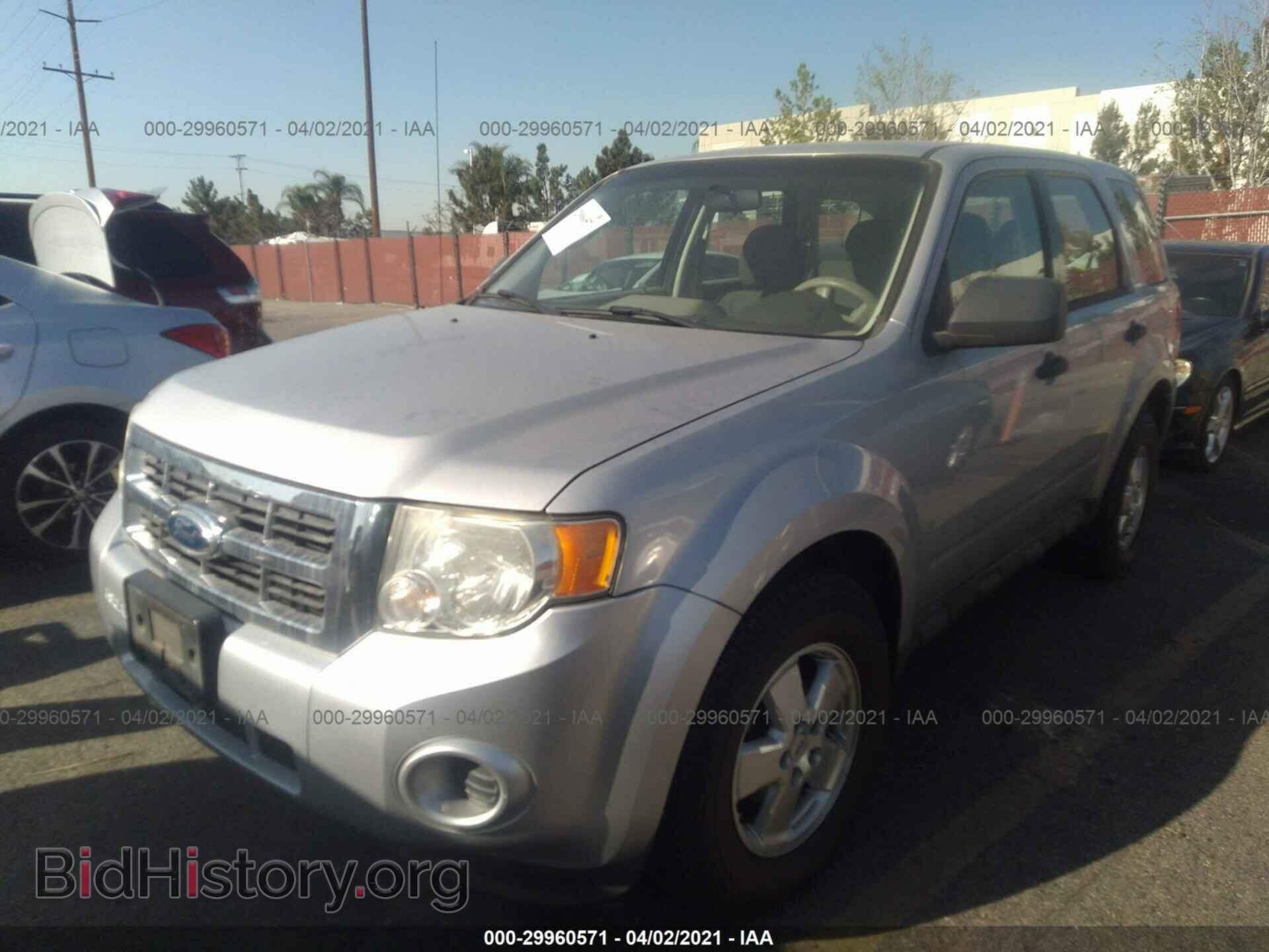 2012 FORD ESCAPE - VIN: 1FMCU0C71CKA15167 - Фото 2