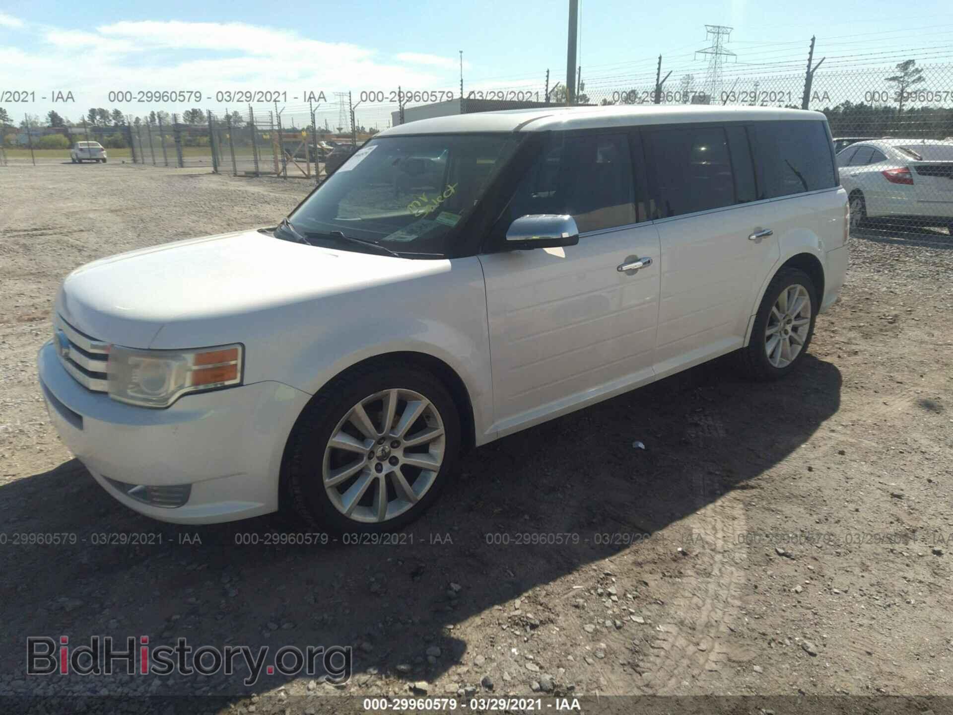 2011 FORD FLEX - VIN: 2FMGK5DC8BBD35918 - Фото 2