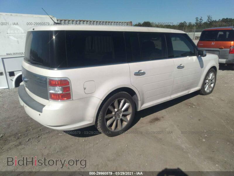 2011 Ford FLEX (VIN 2FMGK5DC8BBD35918) — photo 4 of 11