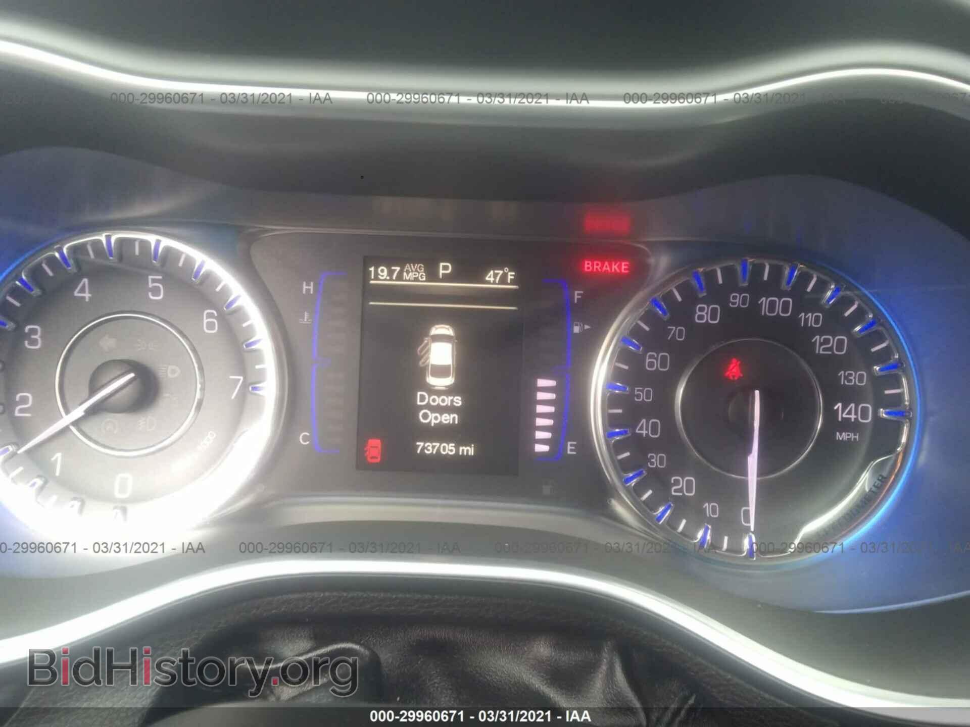 2015 CHRYSLER 200 - VIN: 1C3CCCAB3FN607323 - Фото 7