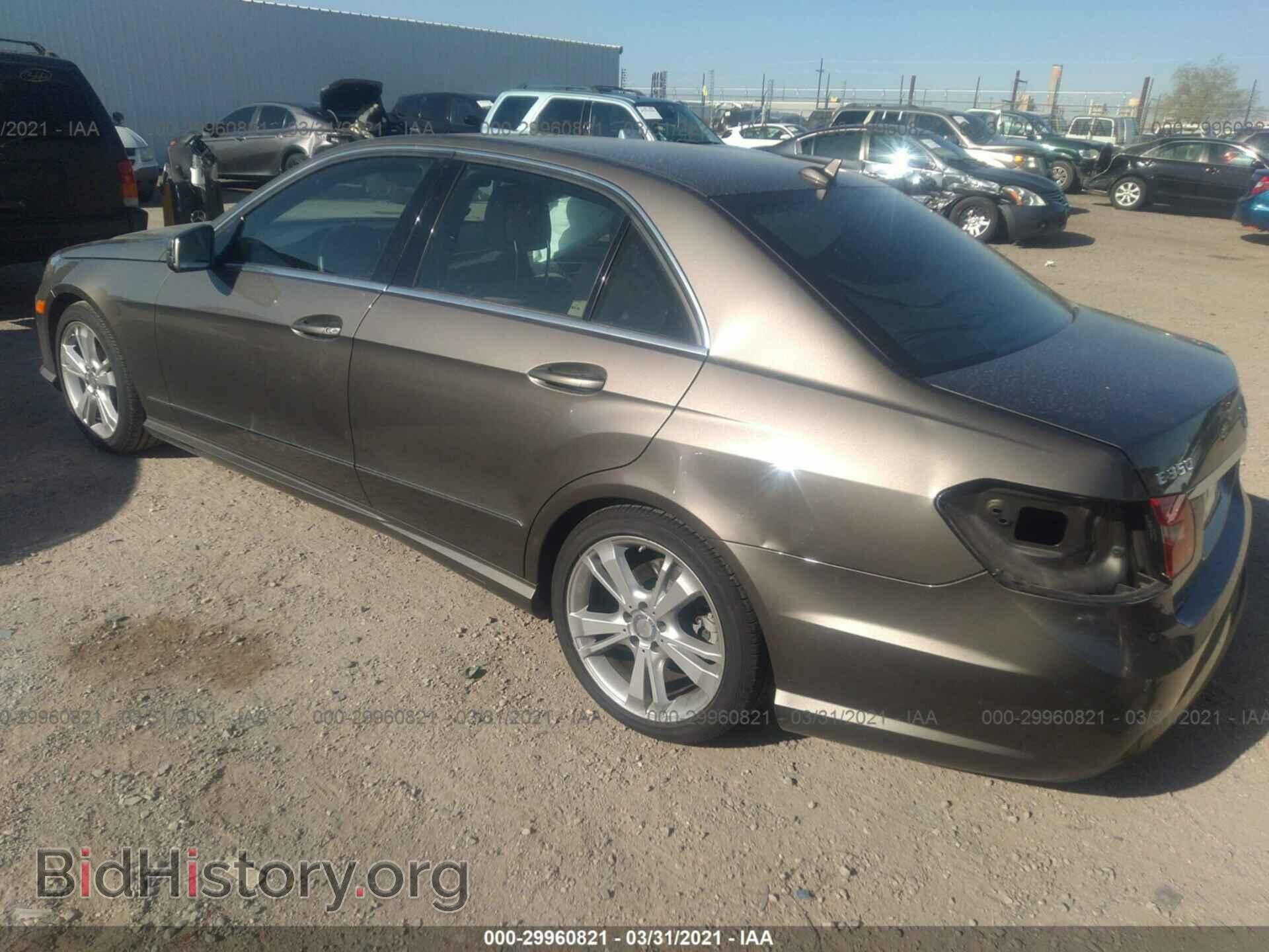 2013 MERCEDES-BENZ E-CLASS - VIN: WDDHF5KB7DA732452 - Фото 3