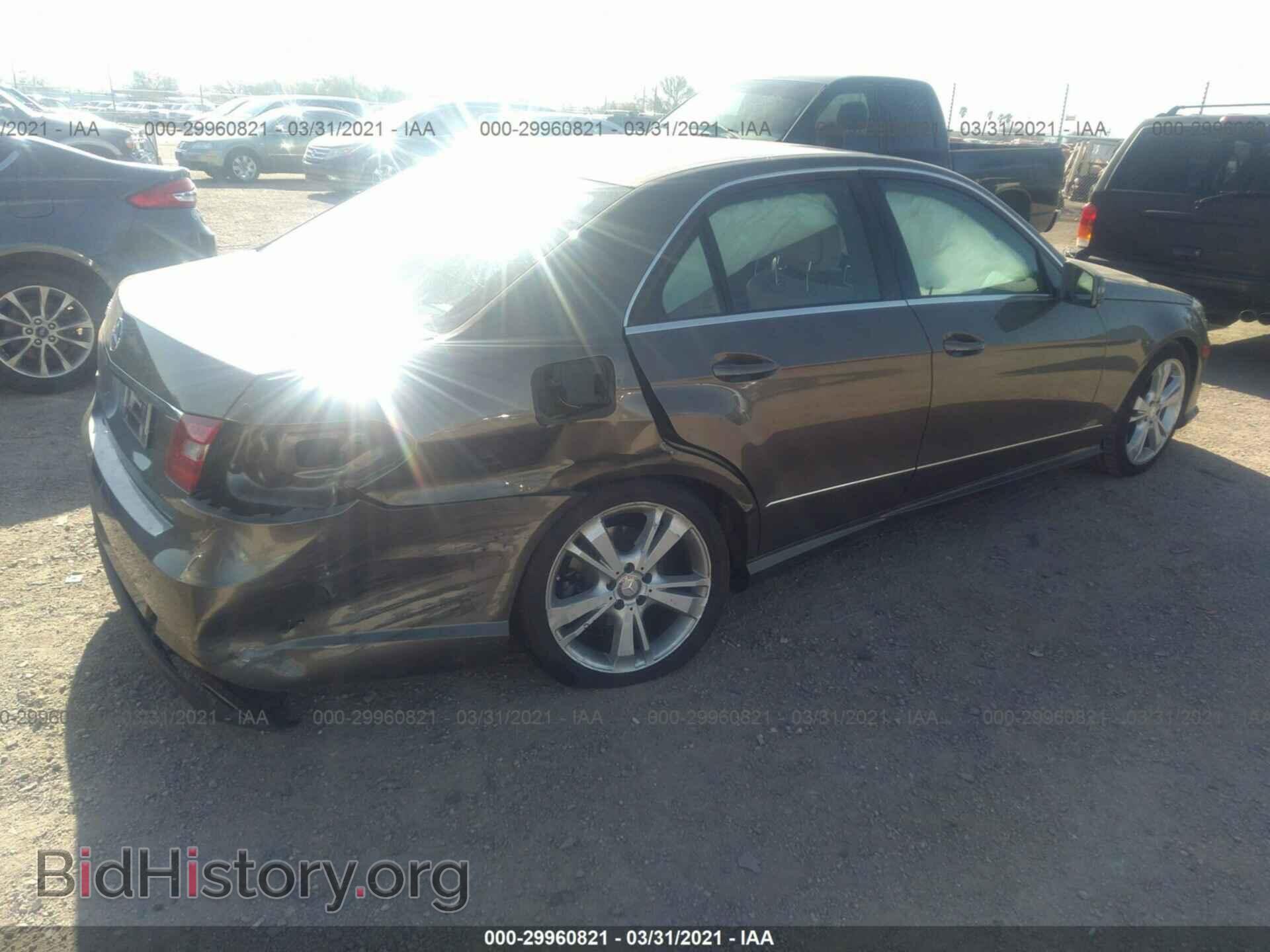 2013 MERCEDES-BENZ E-CLASS - VIN: WDDHF5KB7DA732452 - Фото 4