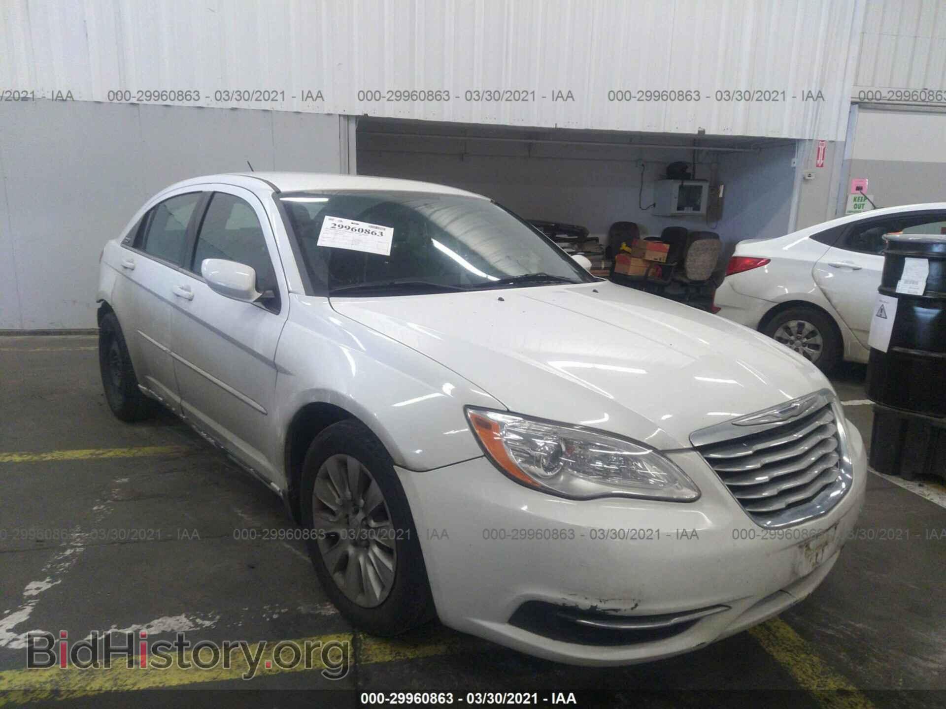 Фотография 1C3CCBAB5CN201565 - CHRYSLER 200 2012