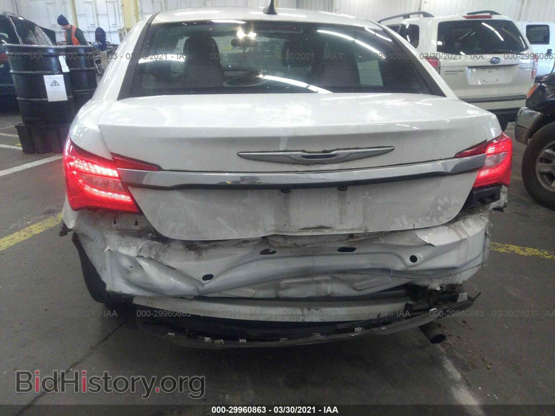 2012 CHRYSLER 200 - VIN: 1C3CCBAB5CN201565 - Фото 6