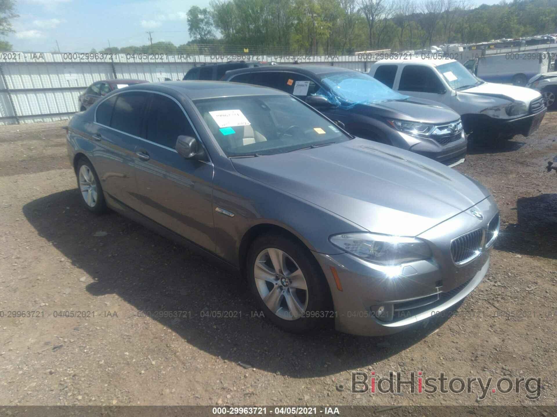 Photo WBAXG5C51CDX04569 - BMW 5 SERIES 2012