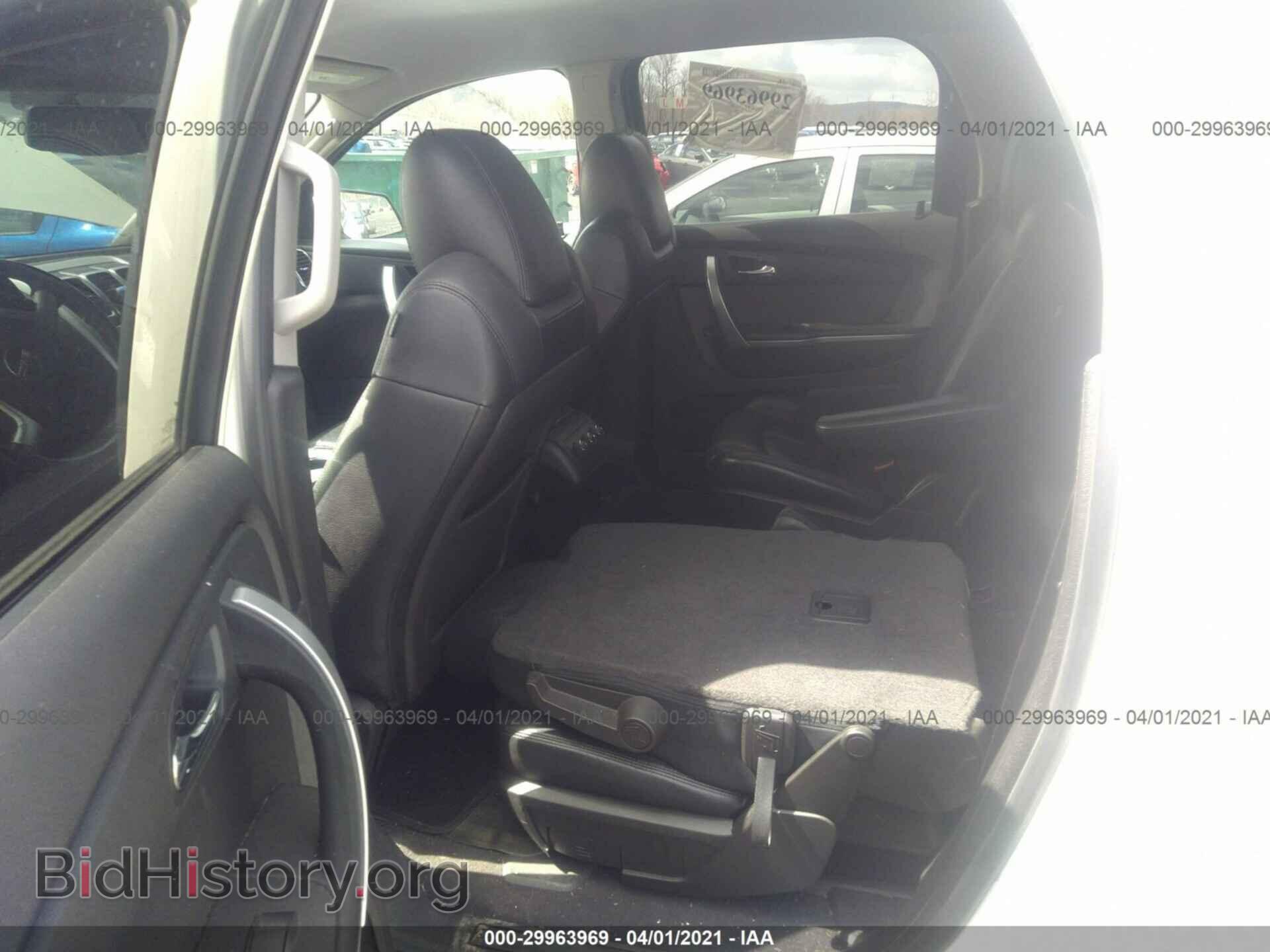 2010 GMC ACADIA - VIN: 1GKLRLED5AJ140609 - Фото 8