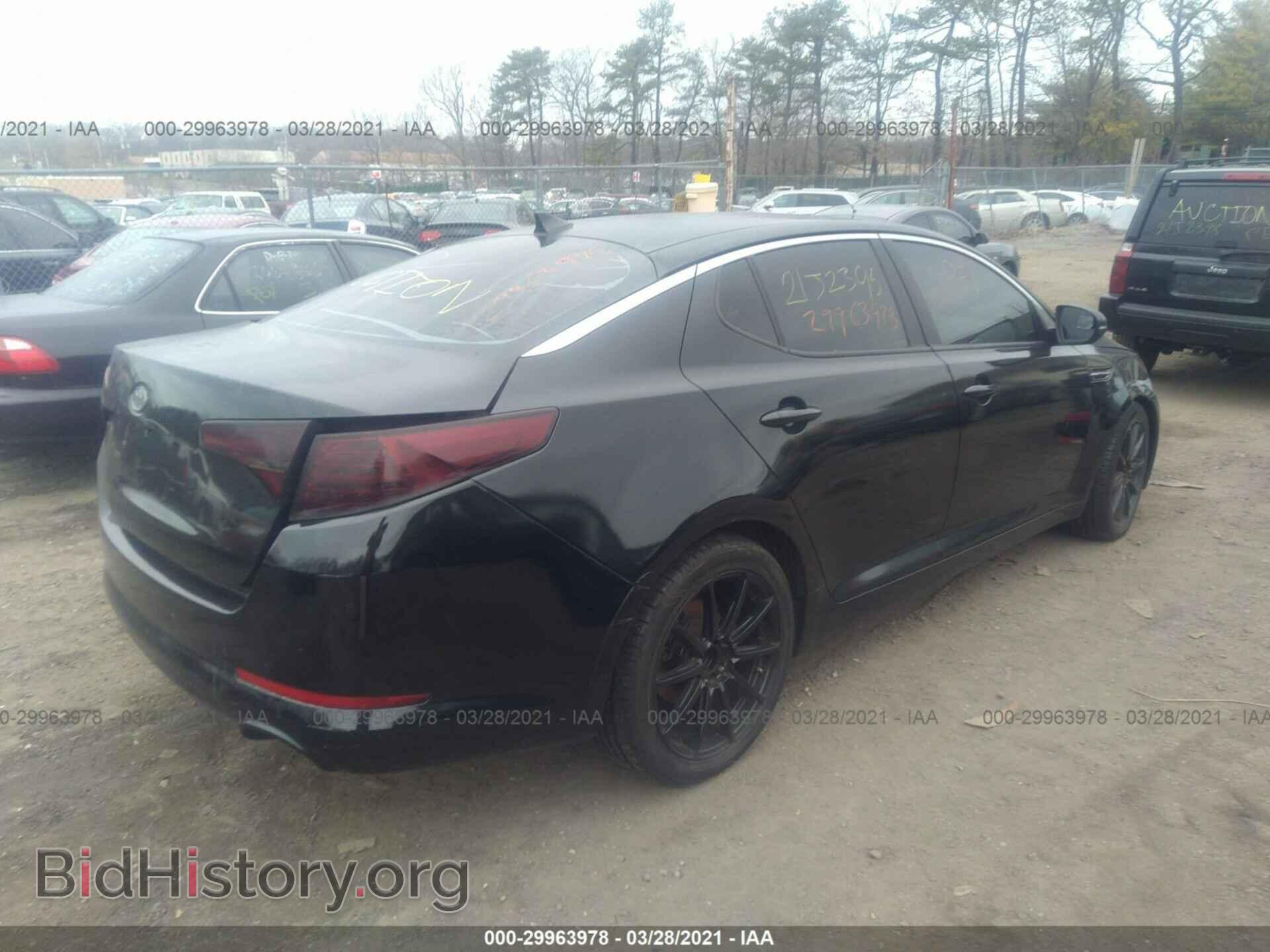 2011 KIA OPTIMA - VIN: KNAGM4A77B5116885 - Photo 4