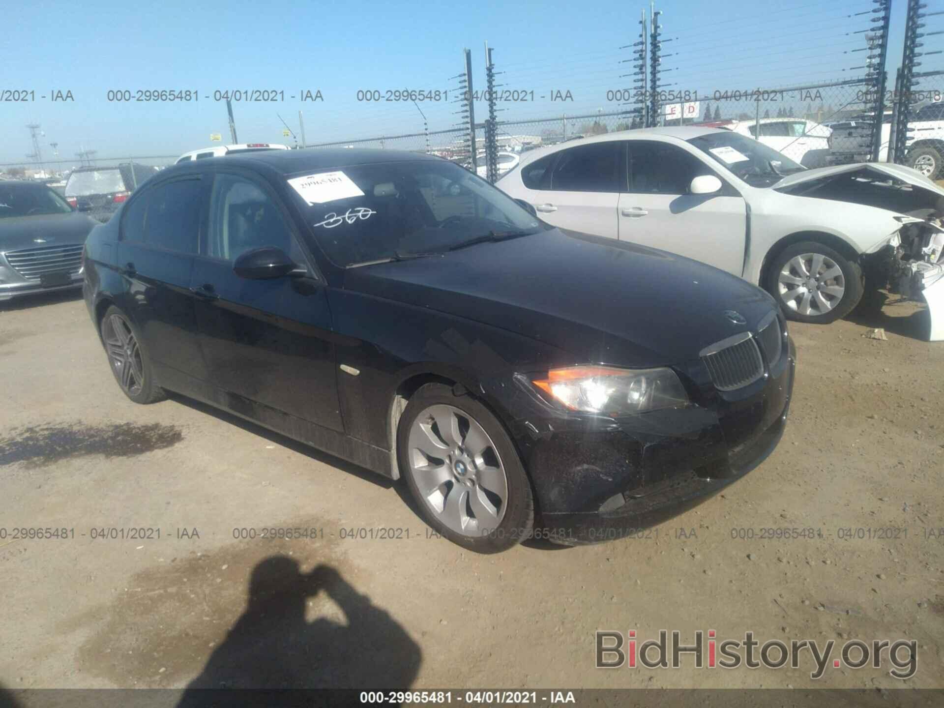 Photo WBAVA37598NL53435 - BMW 3 SERIES 2008