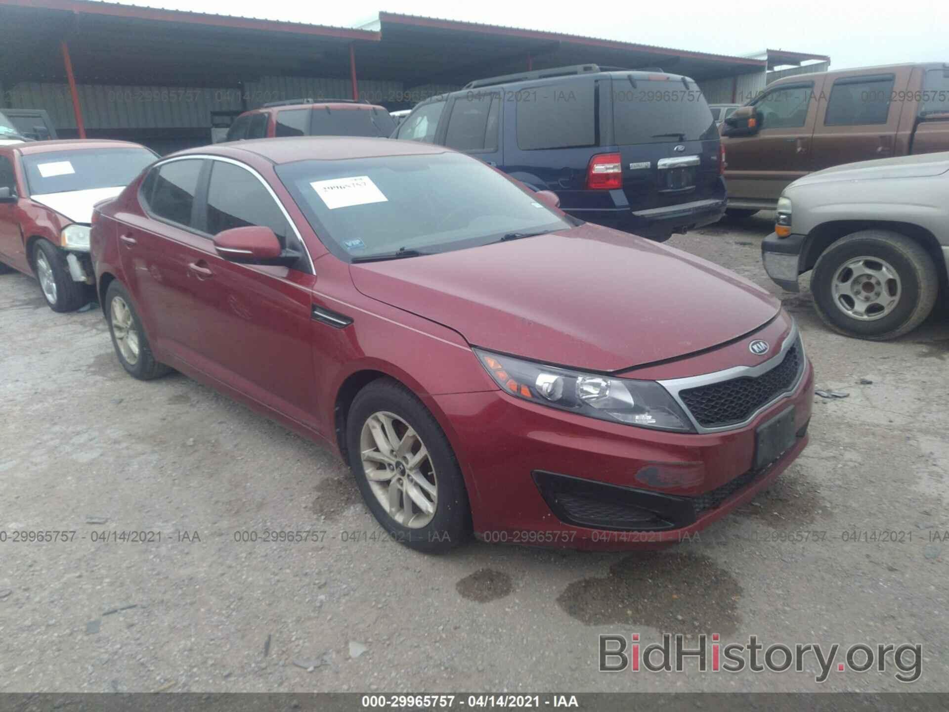 Photo KNAGM4A79B5131906 - KIA OPTIMA 2011