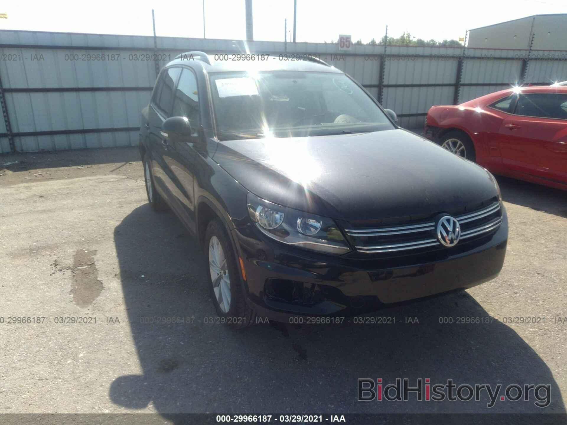 Photo WVGBV7AX7HK052218 - VOLKSWAGEN TIGUAN 2017