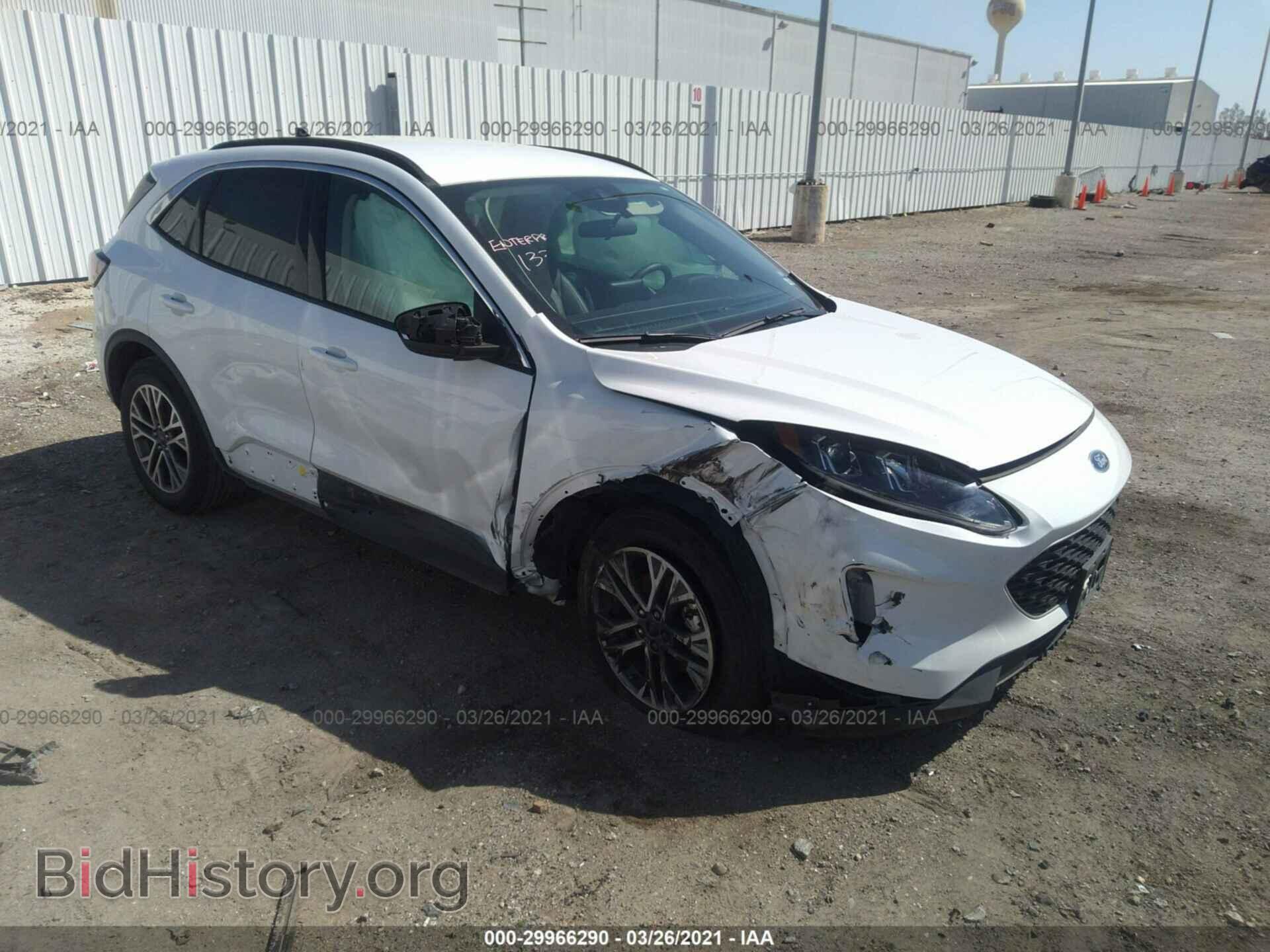 Photo 1FMCU0H63LUA15093 - FORD ESCAPE 2020