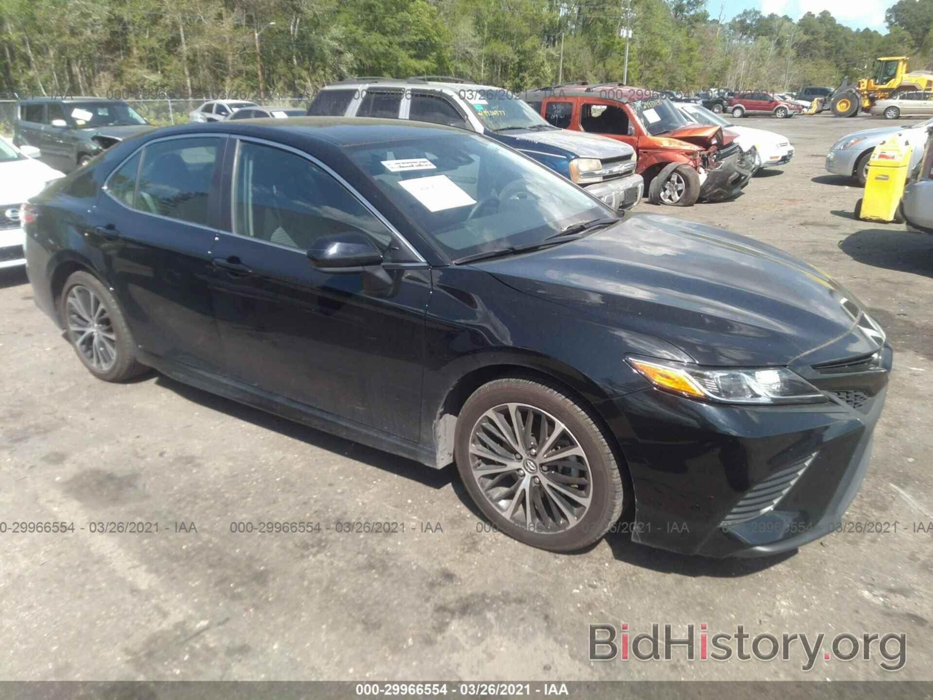 Photo 4T1G11AK8LU342371 - TOYOTA CAMRY 2020