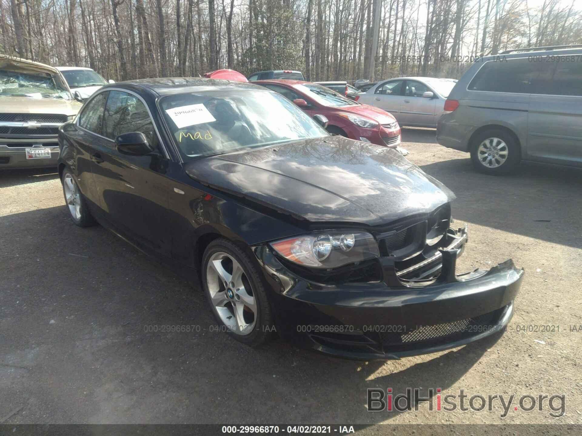 Photo WBAUP7C51BVK78941 - BMW 1 SERIES 2011