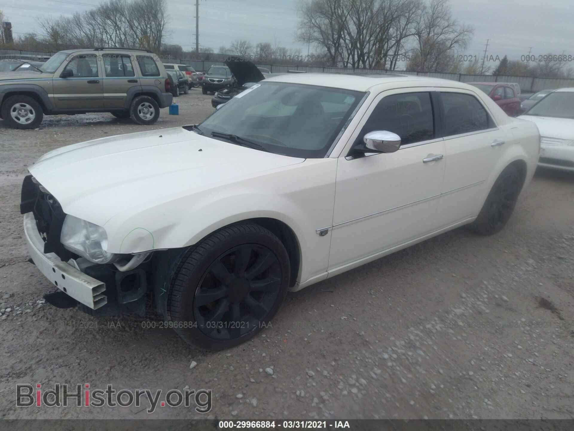 2006 CHRYSLER 300 - VIN: 2C3LA63H76H116576 - Фото 2