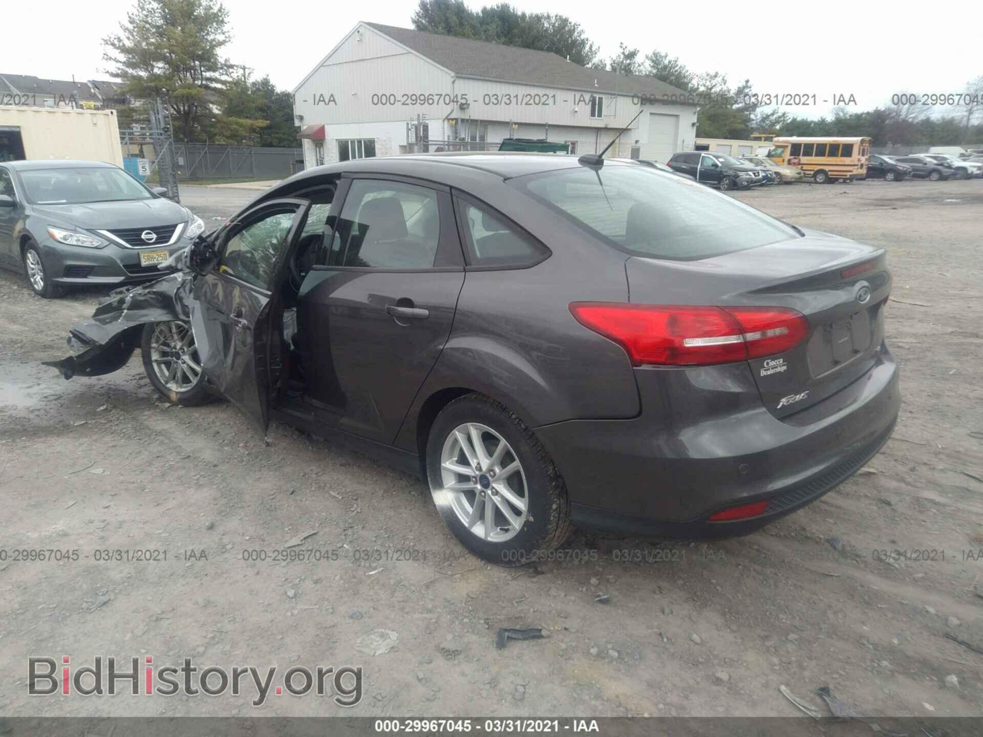 2016 FORD FOCUS - VIN: 1FADP3F26GL265849 - Фото 3