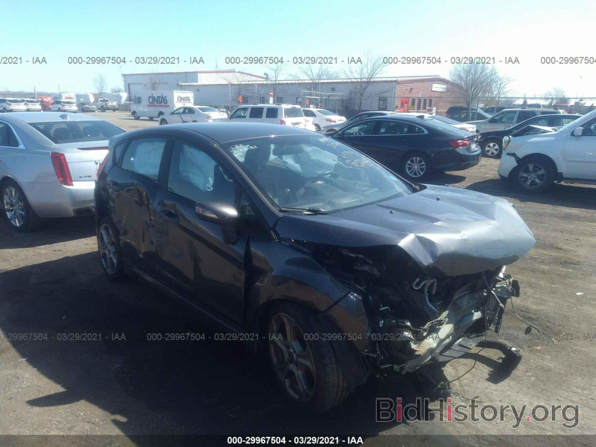 Photo 3FADP4GX6GM135746 - FORD FIESTA 2016