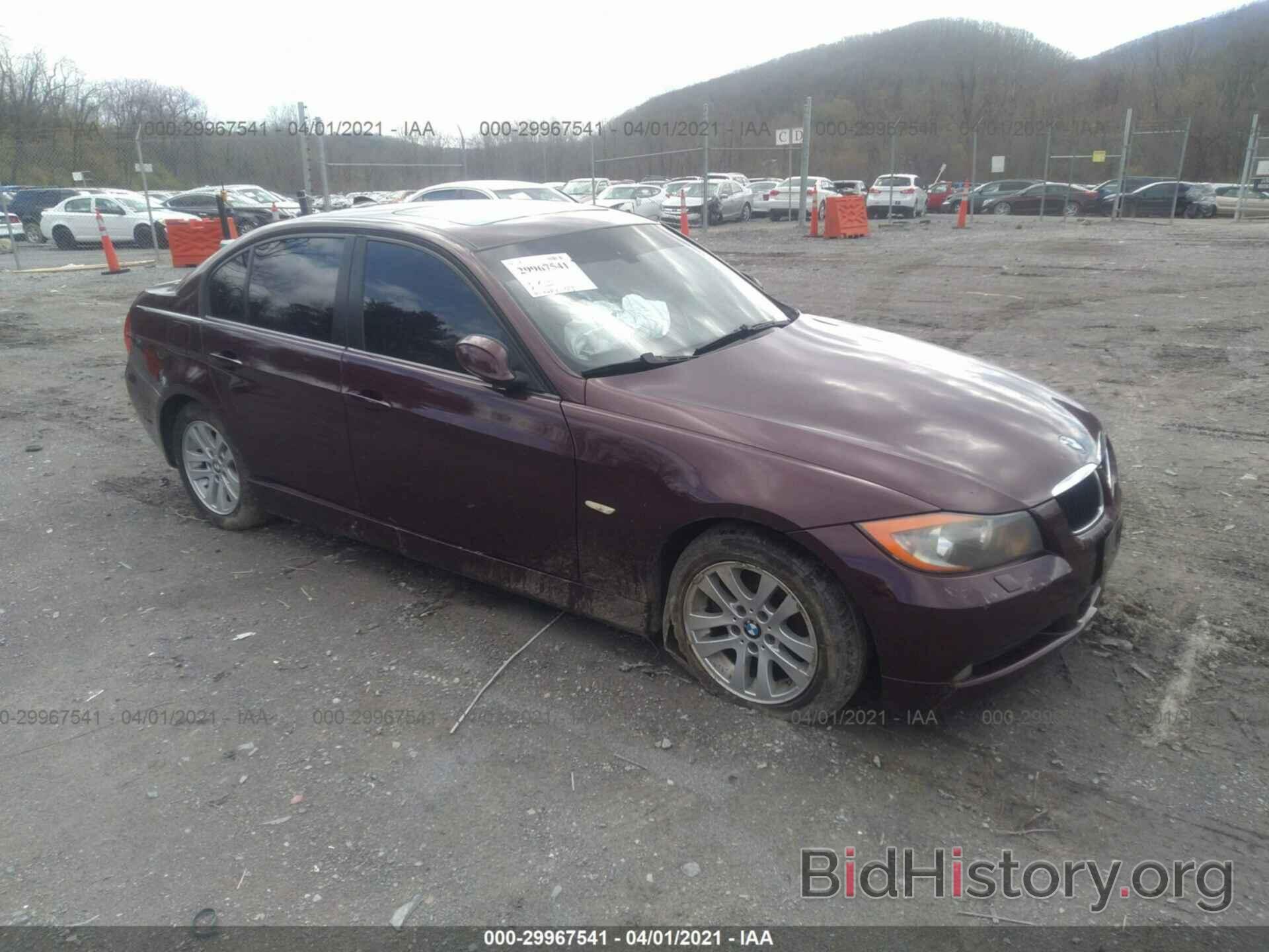 Photo WBAVC93587KZ71834 - BMW 3 SERIES 2007