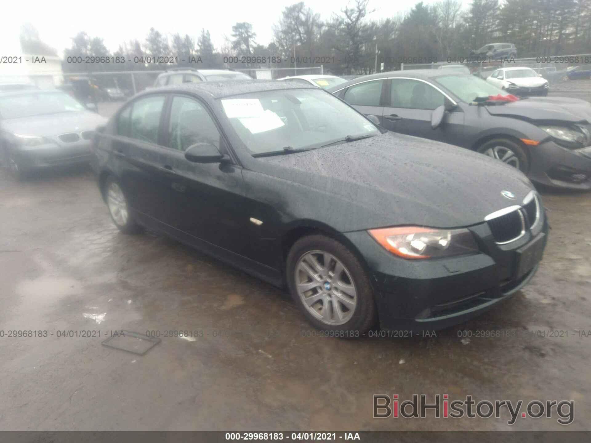 Photo WBAVC73567KP30679 - BMW 3 SERIES 2007