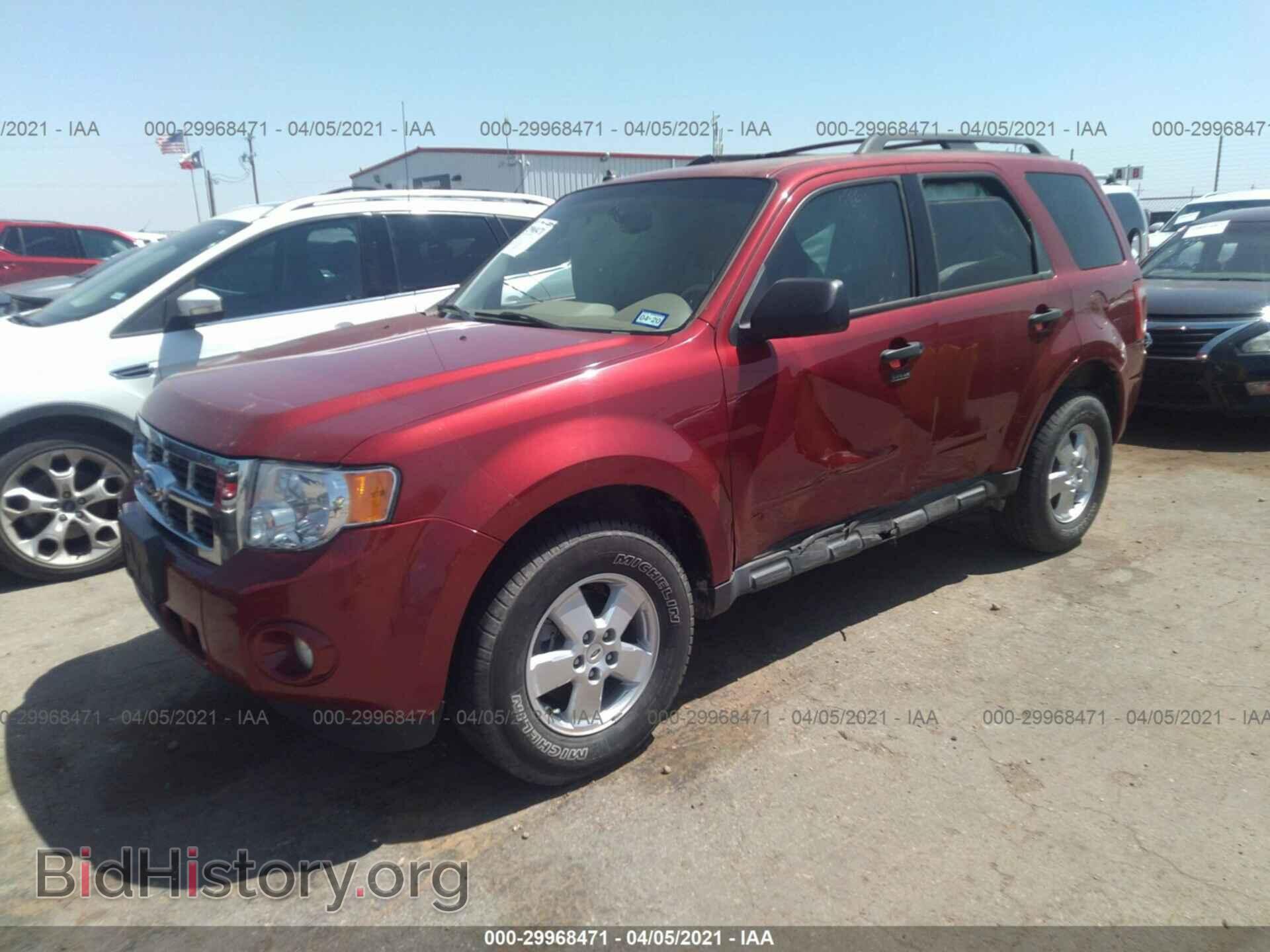 2012 FORD ESCAPE - VIN: 1FMCU0DG2CKB71524 - Фото 2