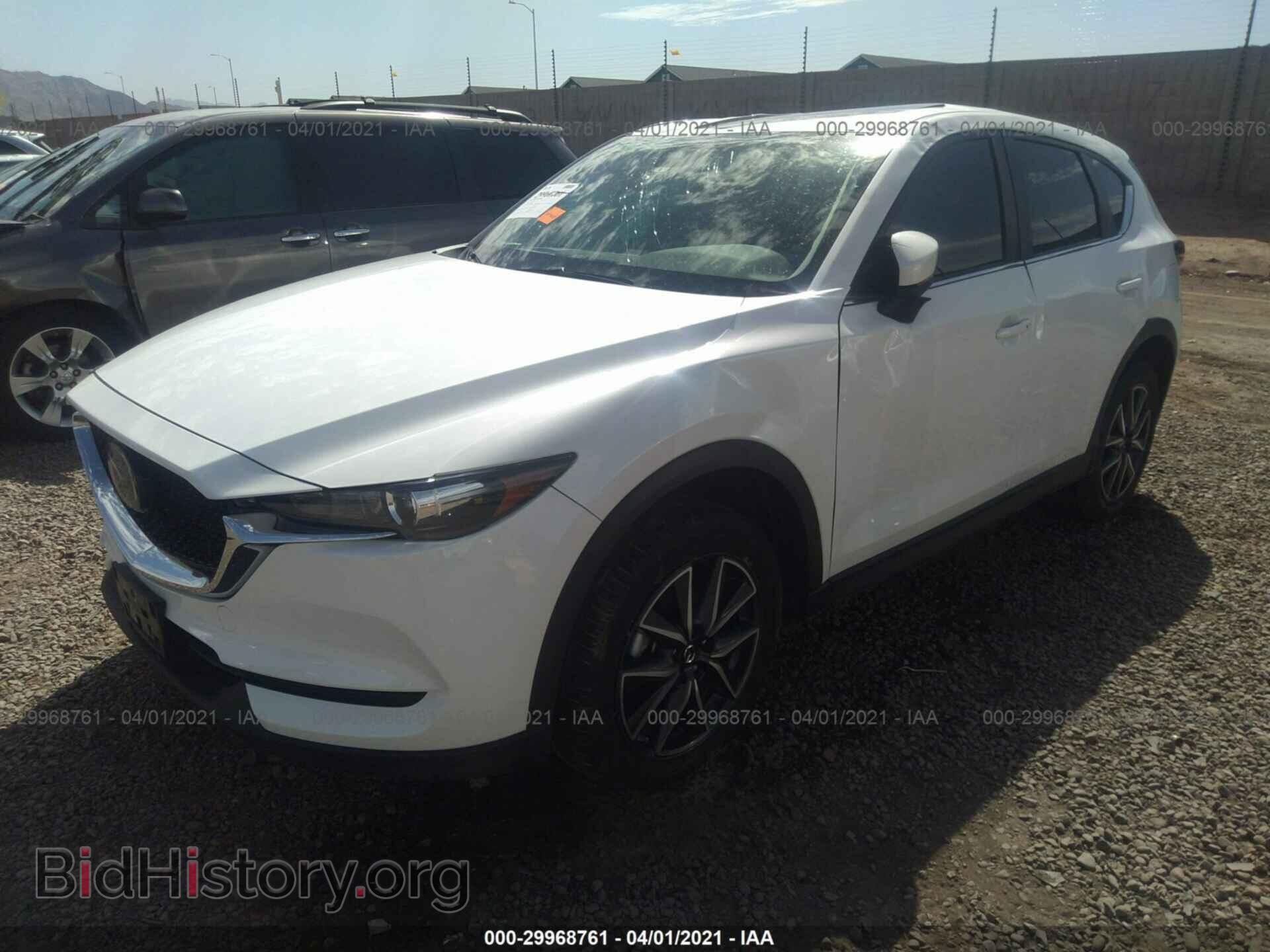 2018 MAZDA CX-5 - VIN: JM3KFBCM2J0435399 - Фото 2