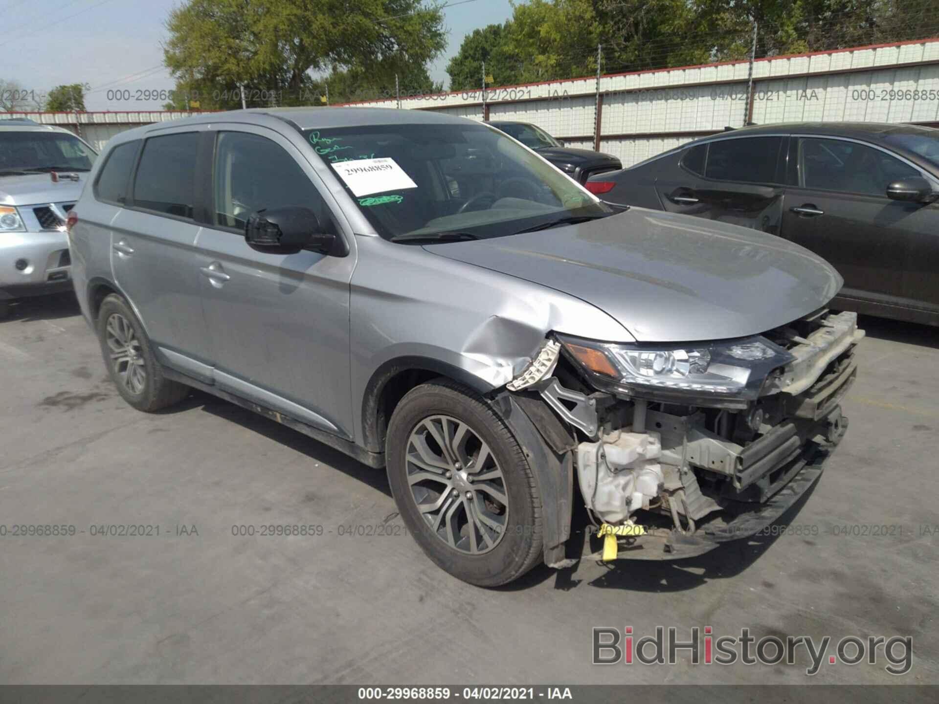 Photo JA4AD2A39JZ063456 - MITSUBISHI OUTLANDER 2018