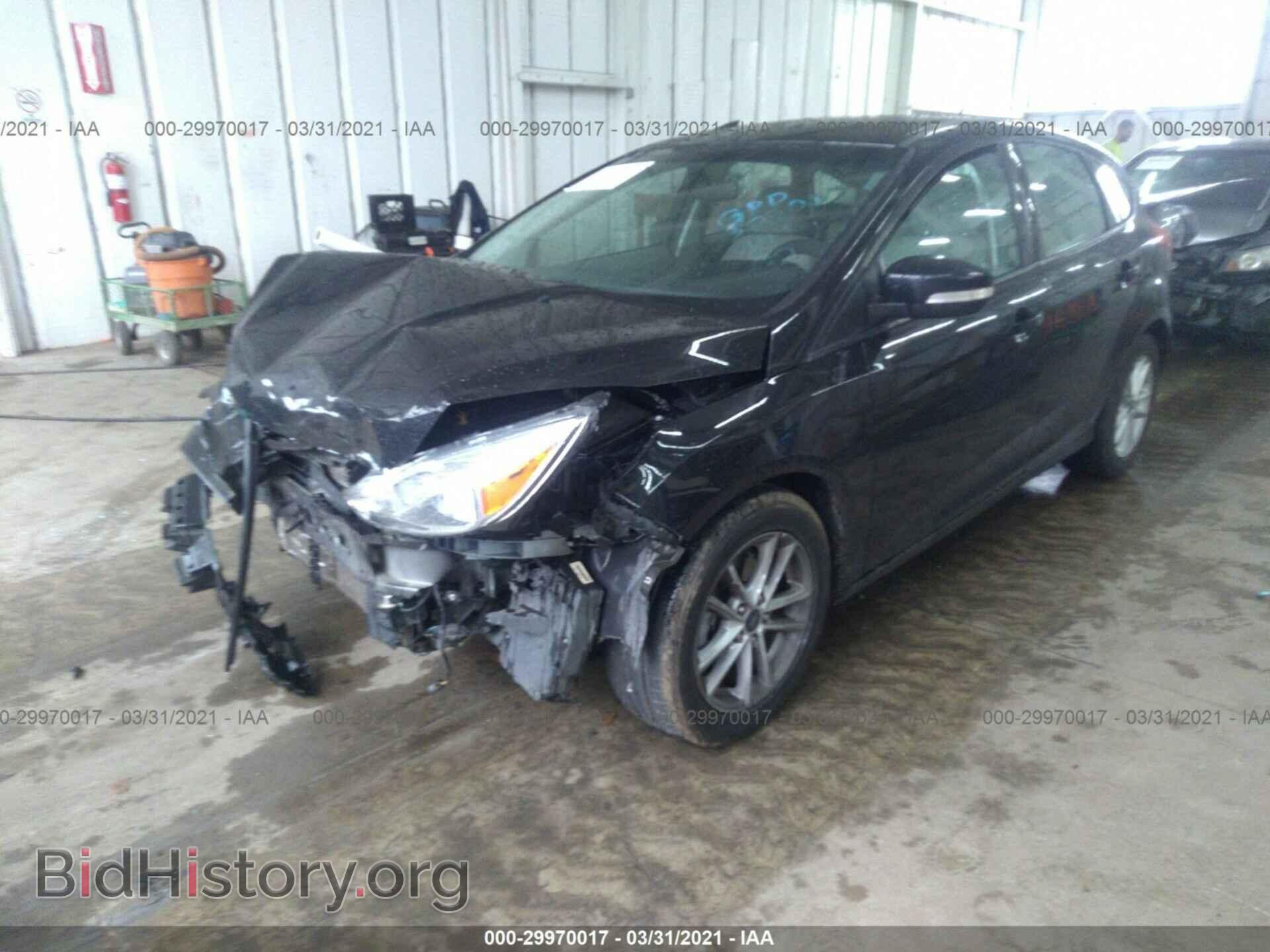 2017 FORD FOCUS - VIN: 1FADP3K20HL261996 - Фото 2