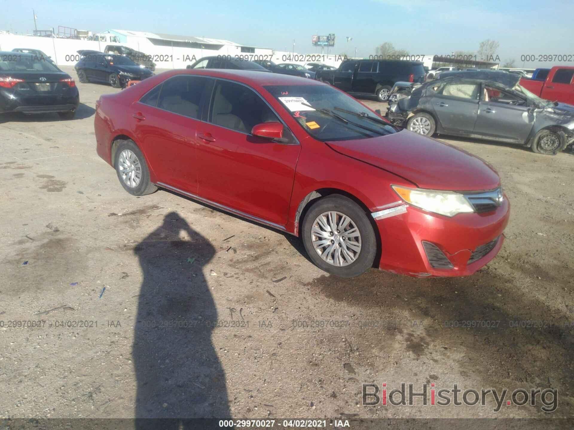 Photo 4T4BF1FK3CR186668 - TOYOTA CAMRY 2012